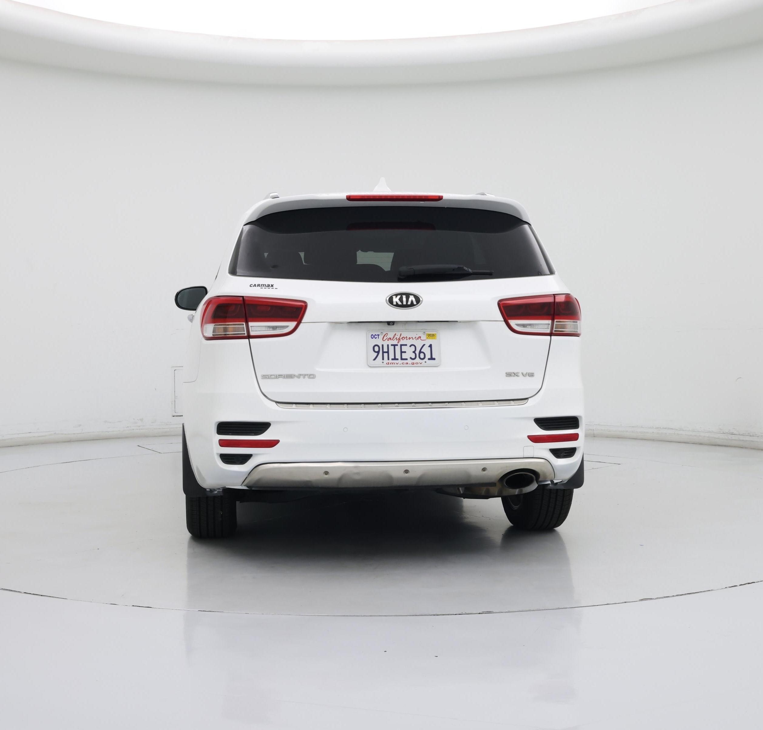 Thumbnail: 2016 Kia Sorento - 6
