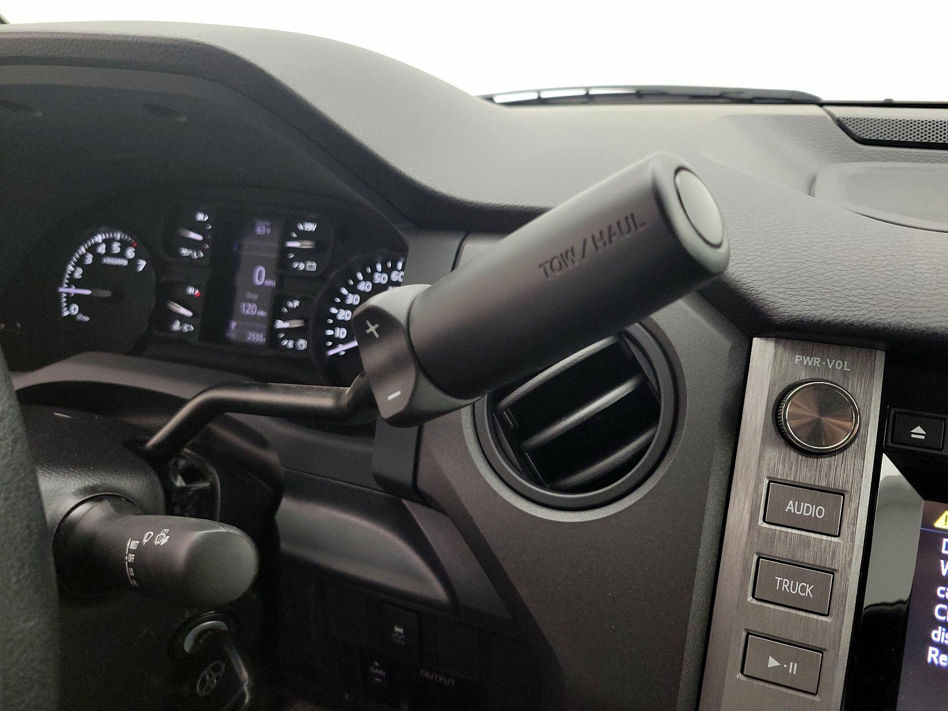 Thumbnail: 2019 Toyota Tundra - 17