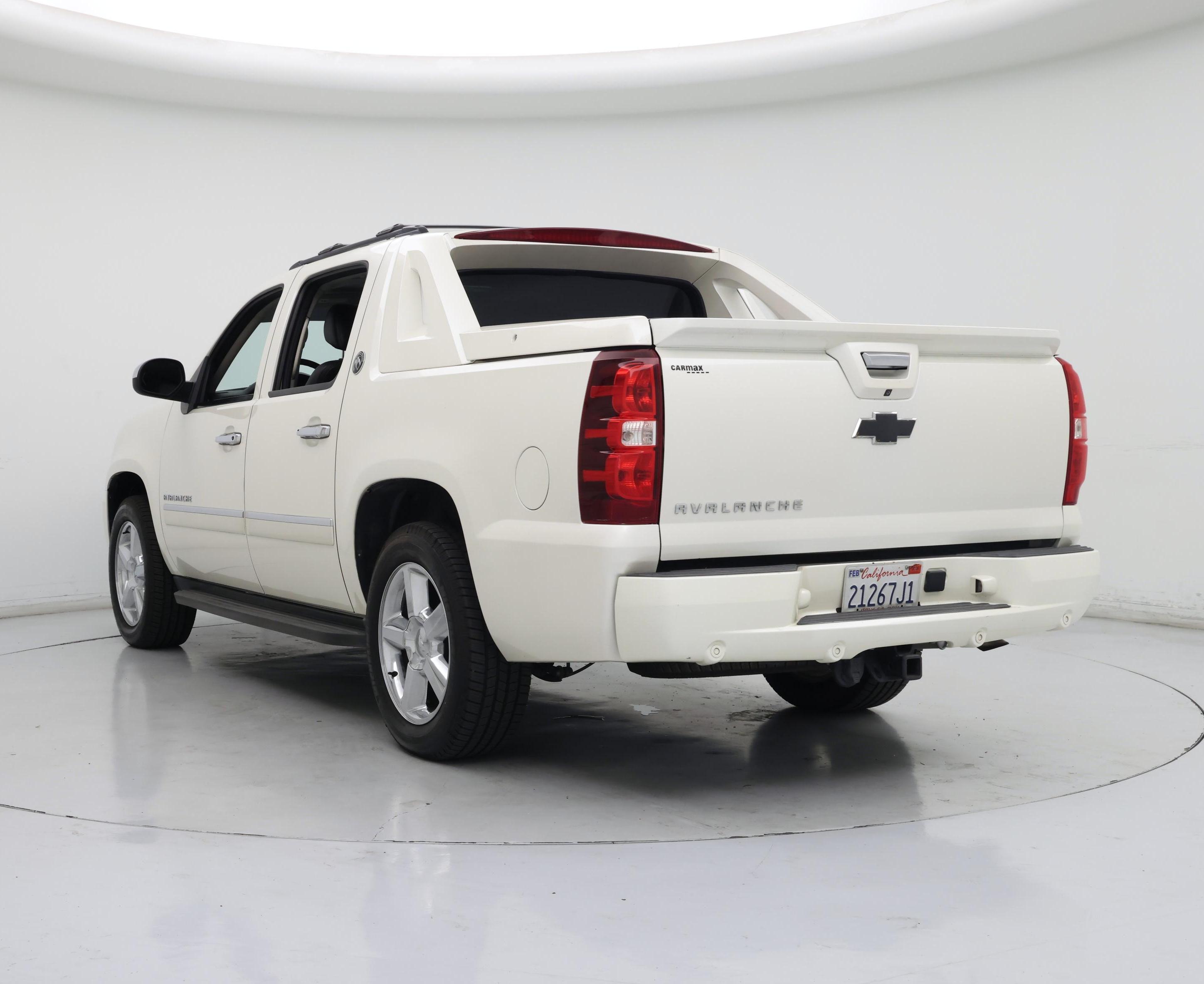 Thumbnail: 2013 Chevrolet Avalanche 1500 - 2