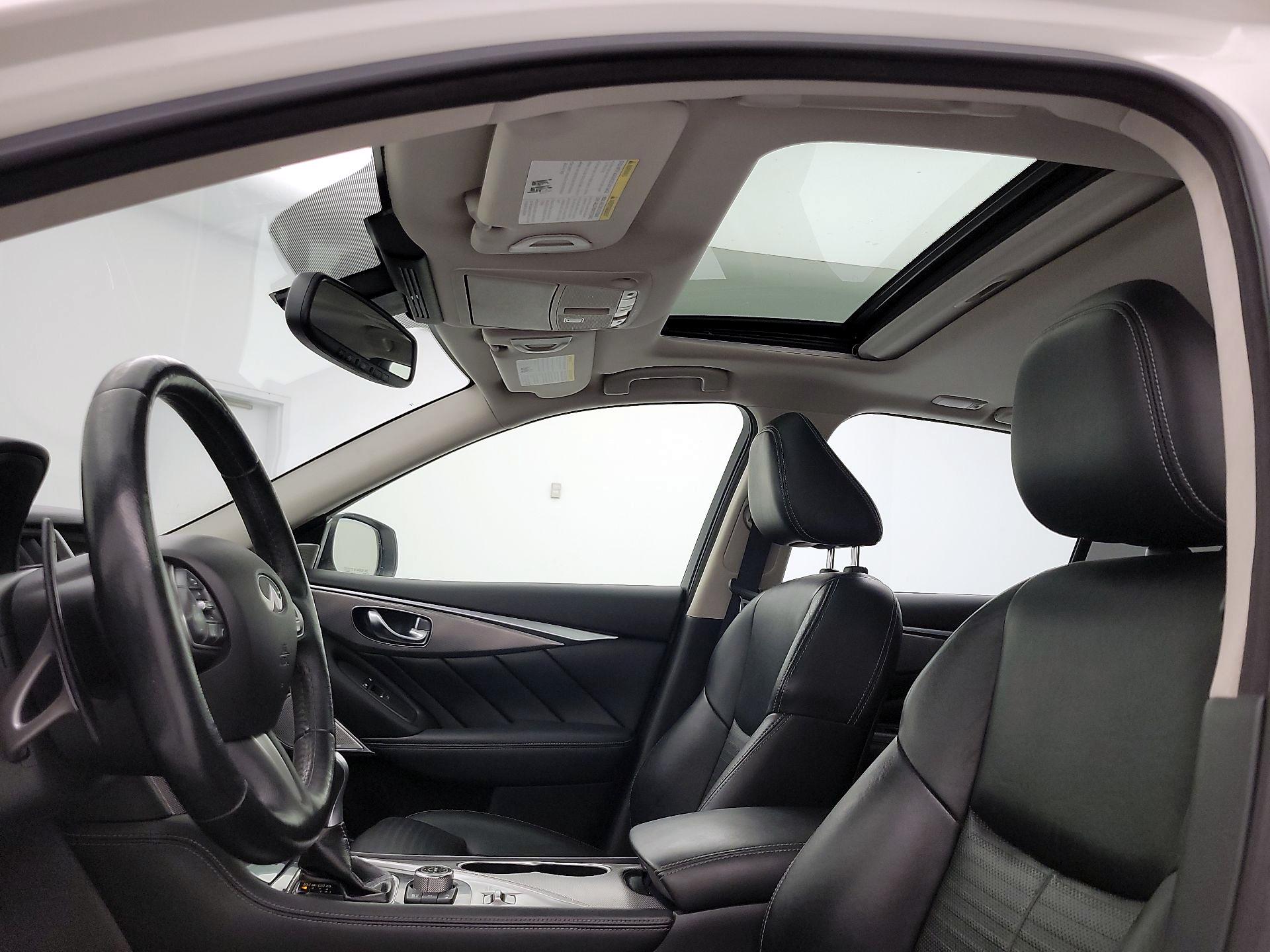Thumbnail: 2017 INFINITI Q50 - 20