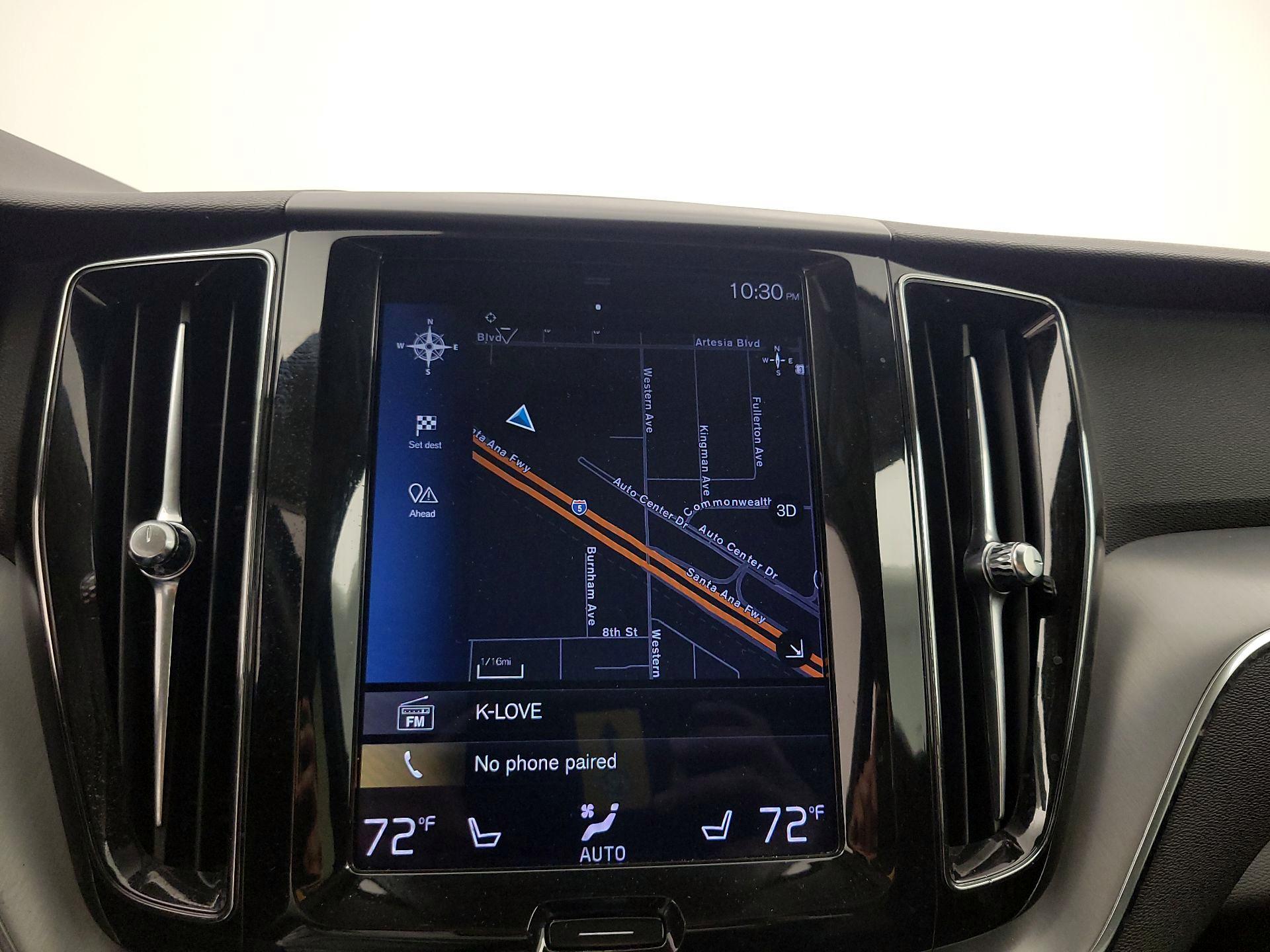 Thumbnail: 2018 Volvo XC60 - 14