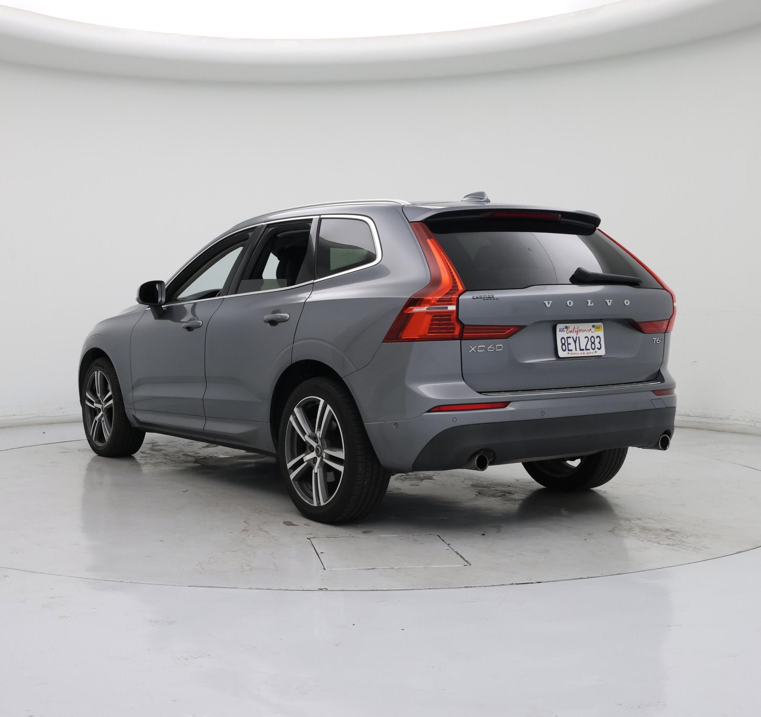 Thumbnail: 2018 Volvo XC60 - 2