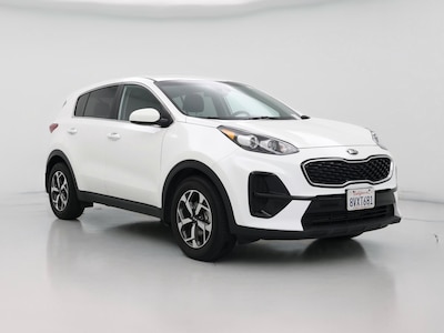 White 2022 Kia Sportage LX