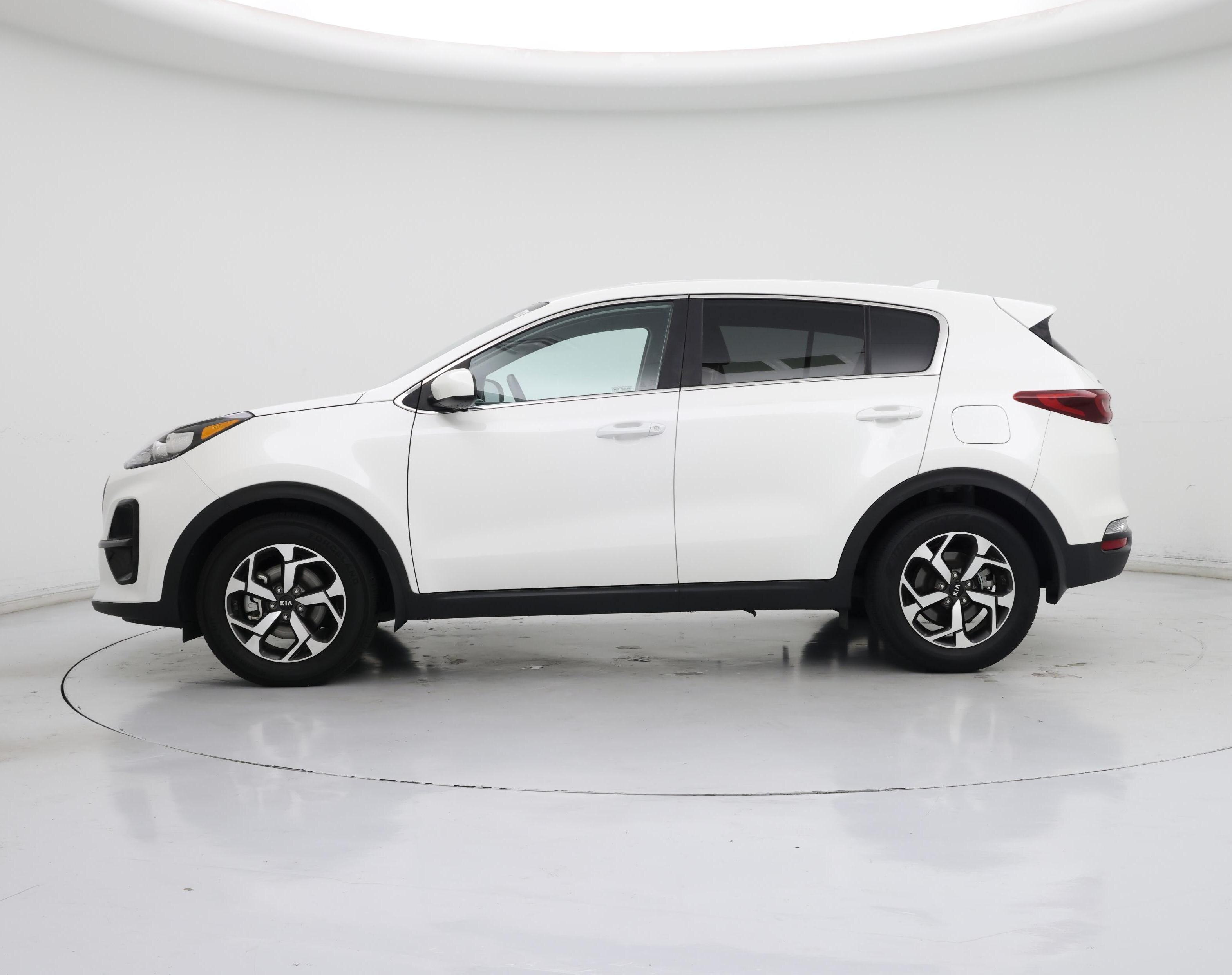 Thumbnail: 2022 Kia Sportage - 3