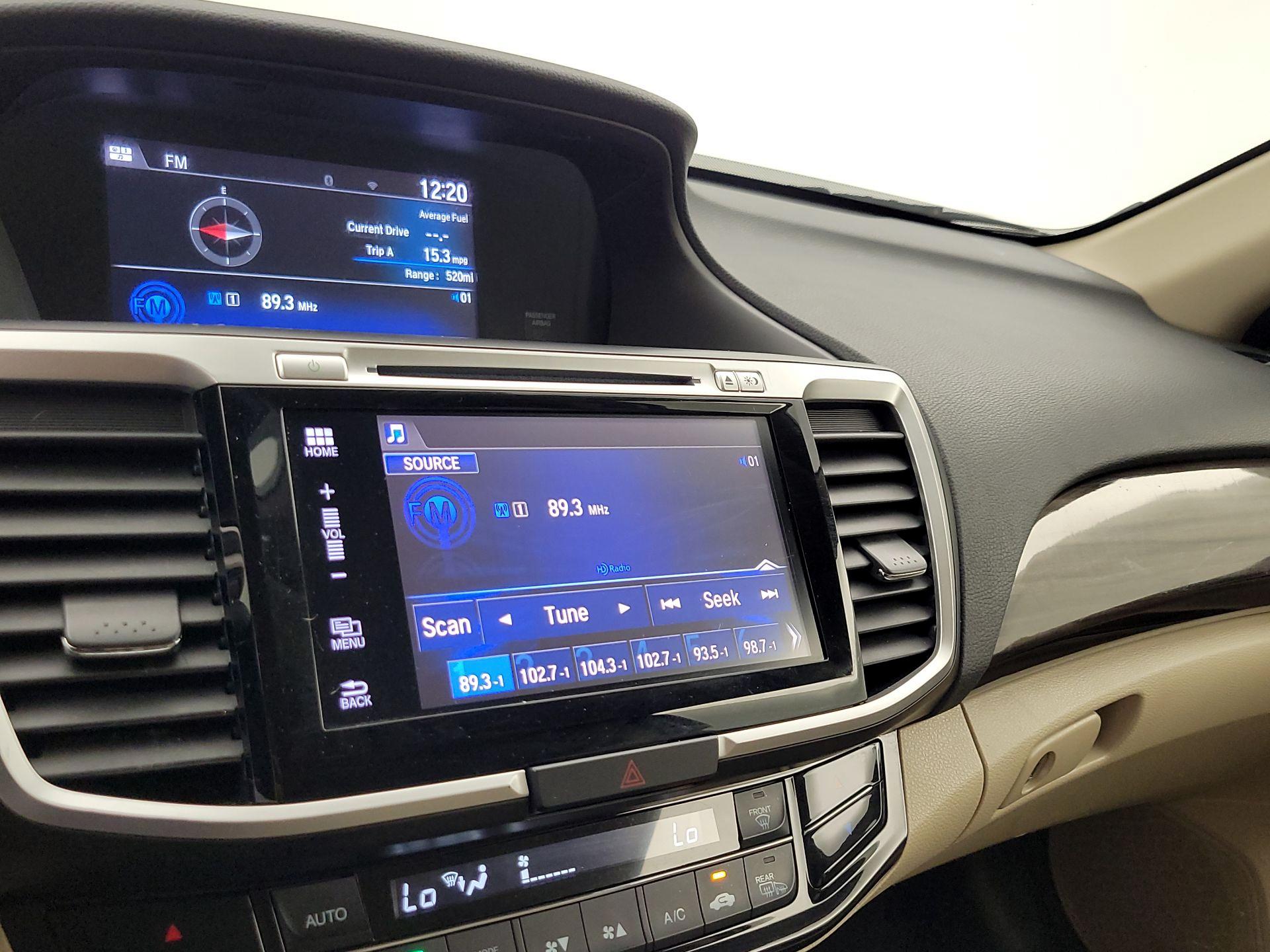 Thumbnail: 2017 Honda Accord - 15