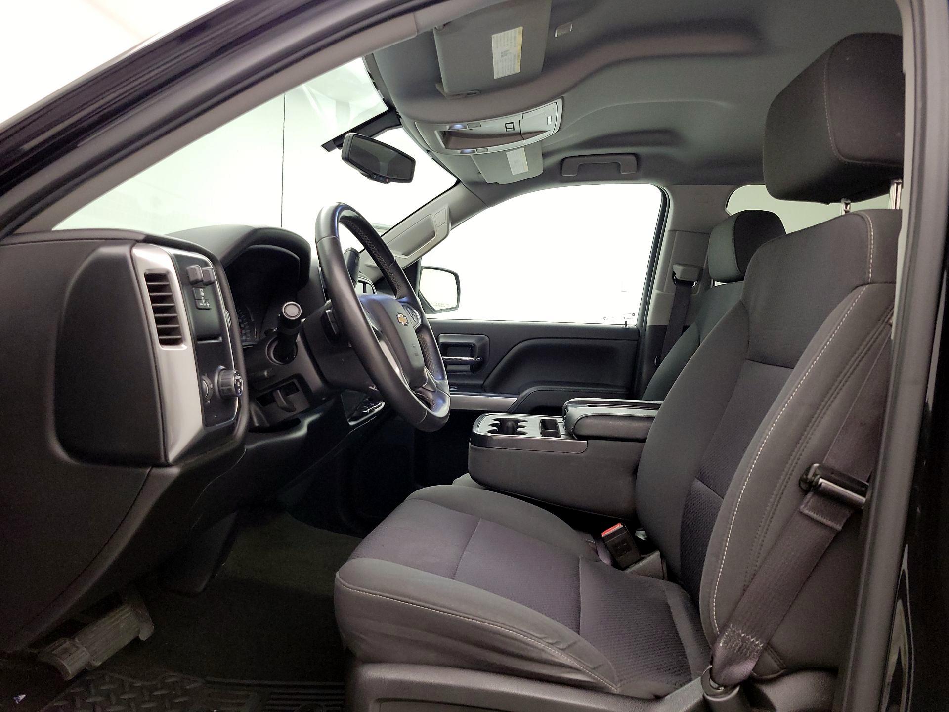 Thumbnail: 2017 Chevrolet Silverado 1500 - 11