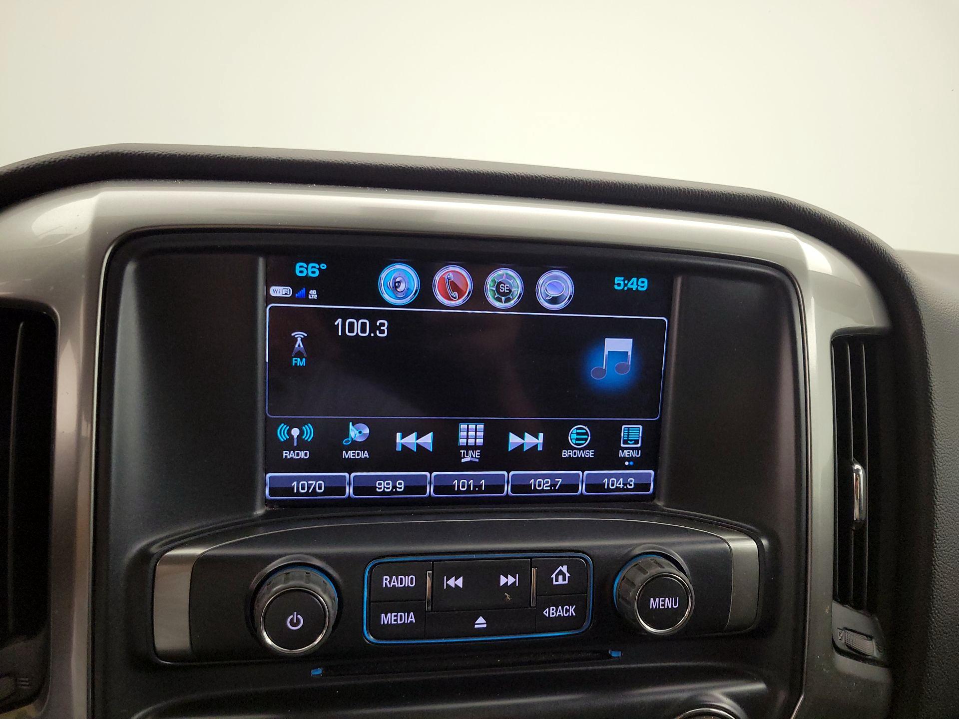 Thumbnail: 2017 Chevrolet Silverado 1500 - 16
