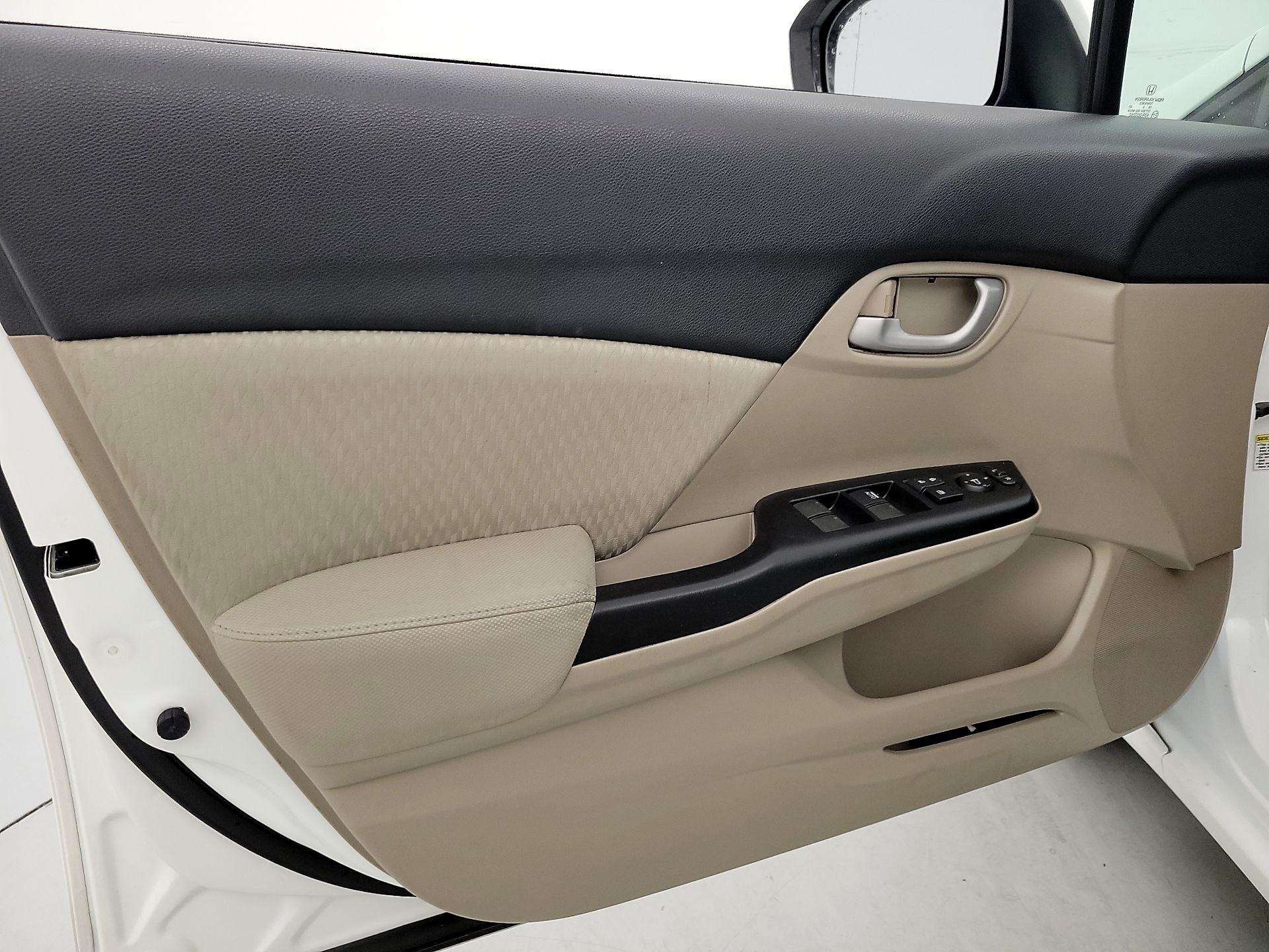 Thumbnail: 2015 Honda Civic - 12