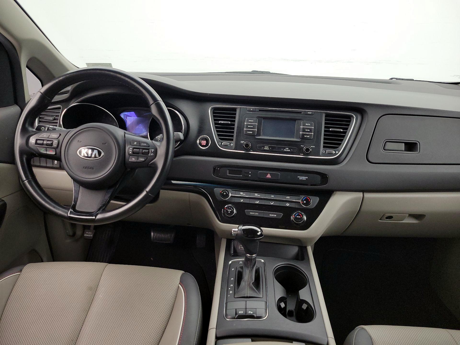 Thumbnail: 2016 Kia Sedona - 9