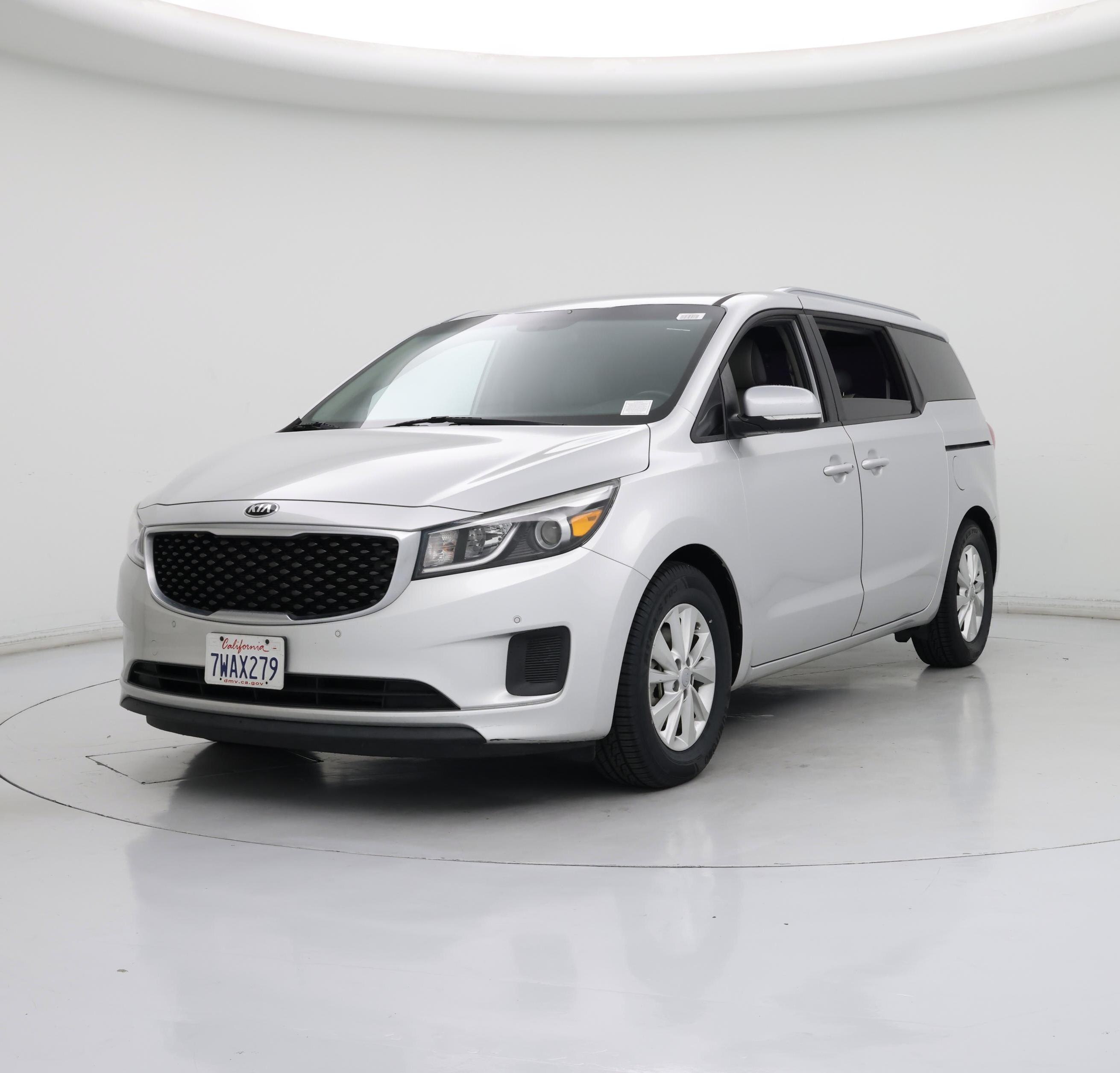 Thumbnail: 2016 Kia Sedona - 4