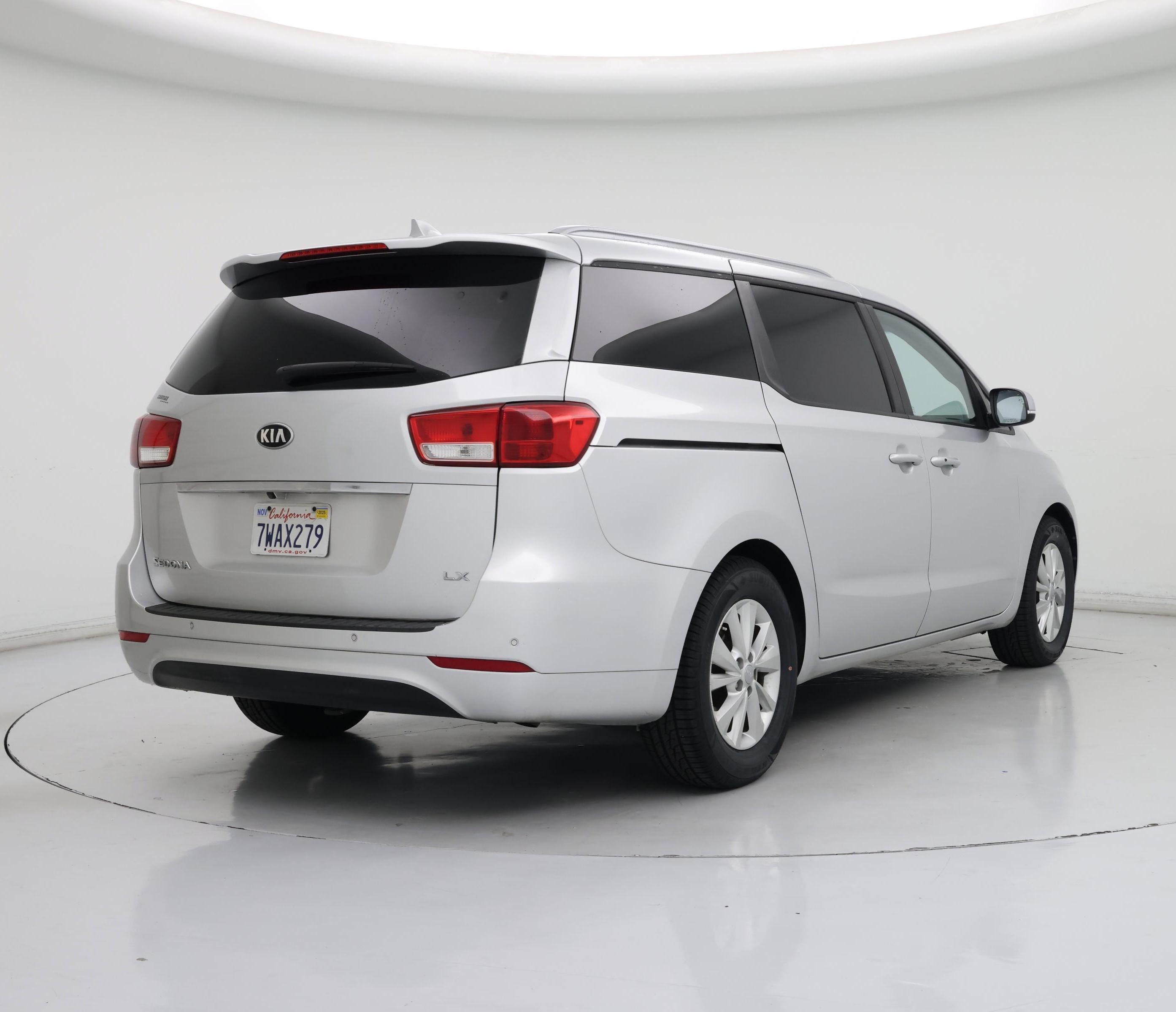 Thumbnail: 2016 Kia Sedona - 8
