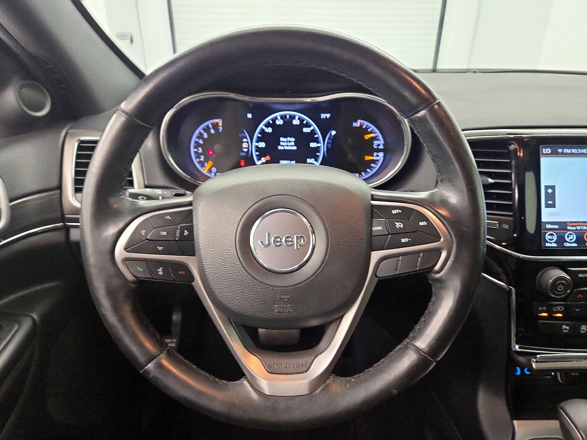 Thumbnail: 2020 Jeep Grand Cherokee - 10