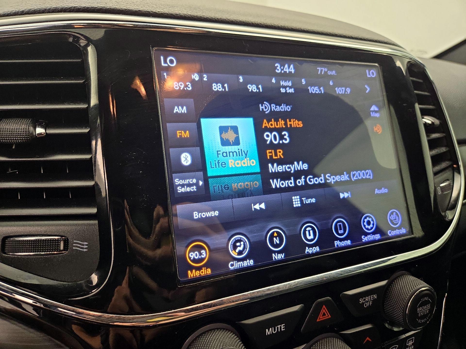 Thumbnail: 2020 Jeep Grand Cherokee - 16