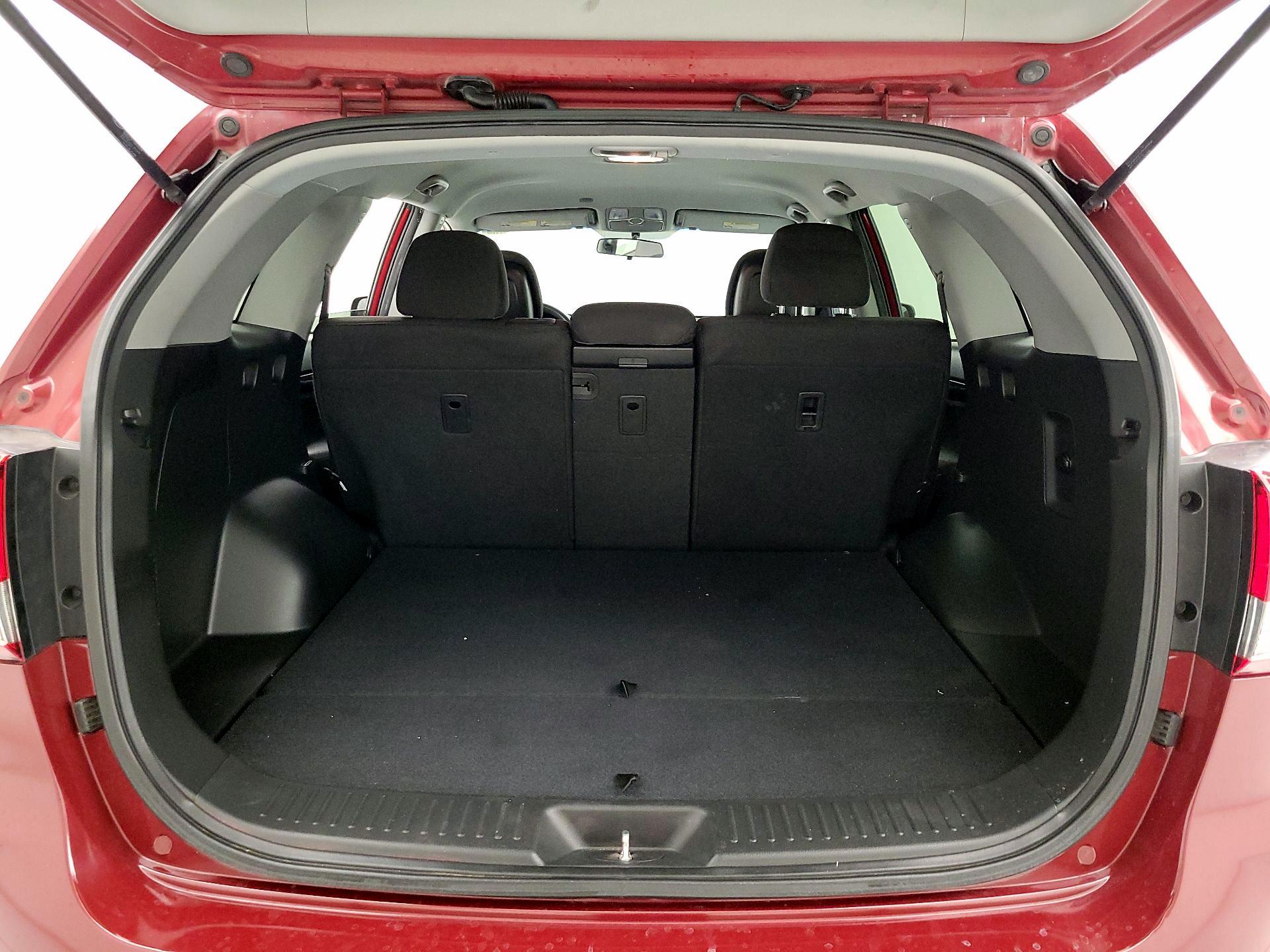 Thumbnail: 2014 Kia Sorento - 19