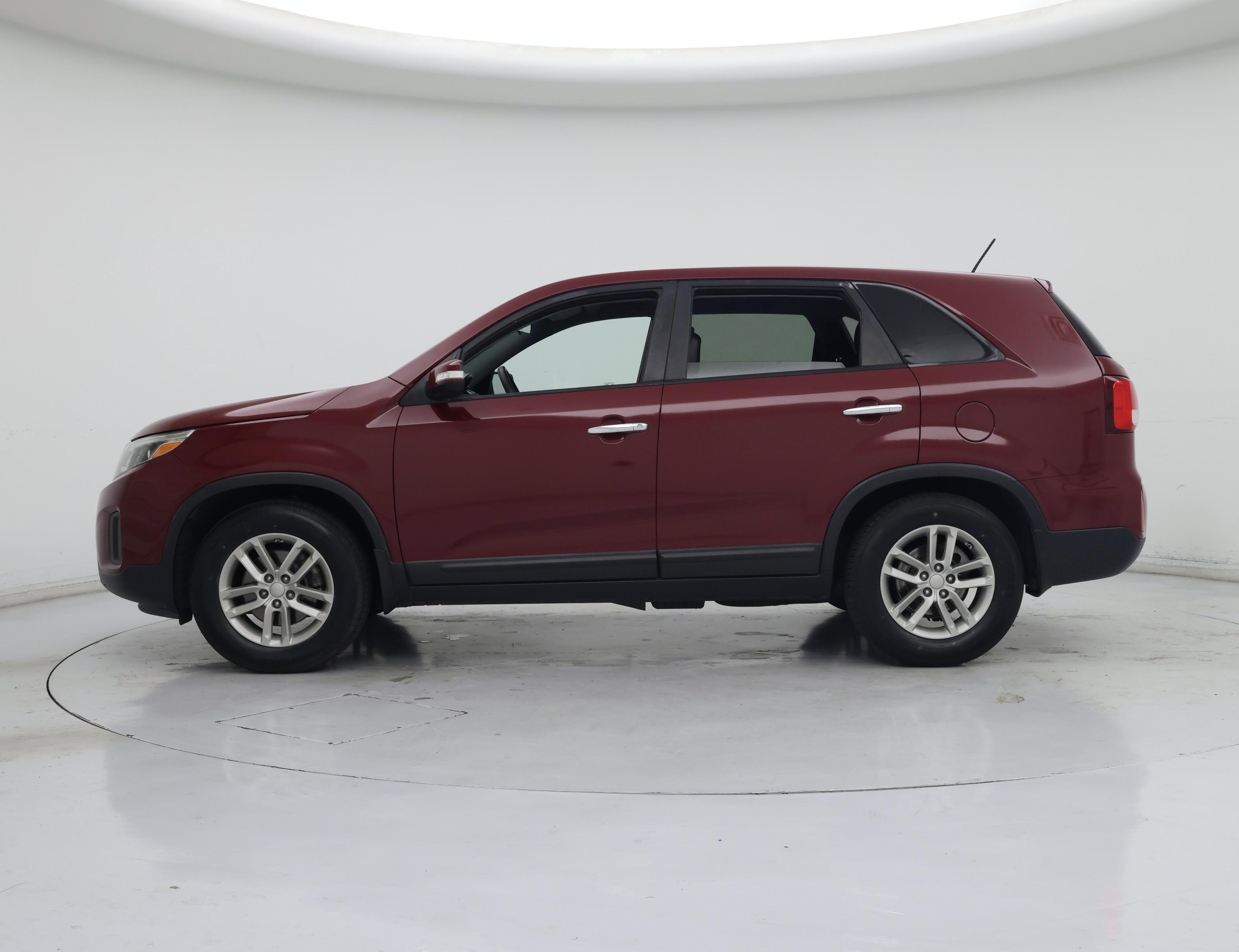 Thumbnail: 2014 Kia Sorento - 3