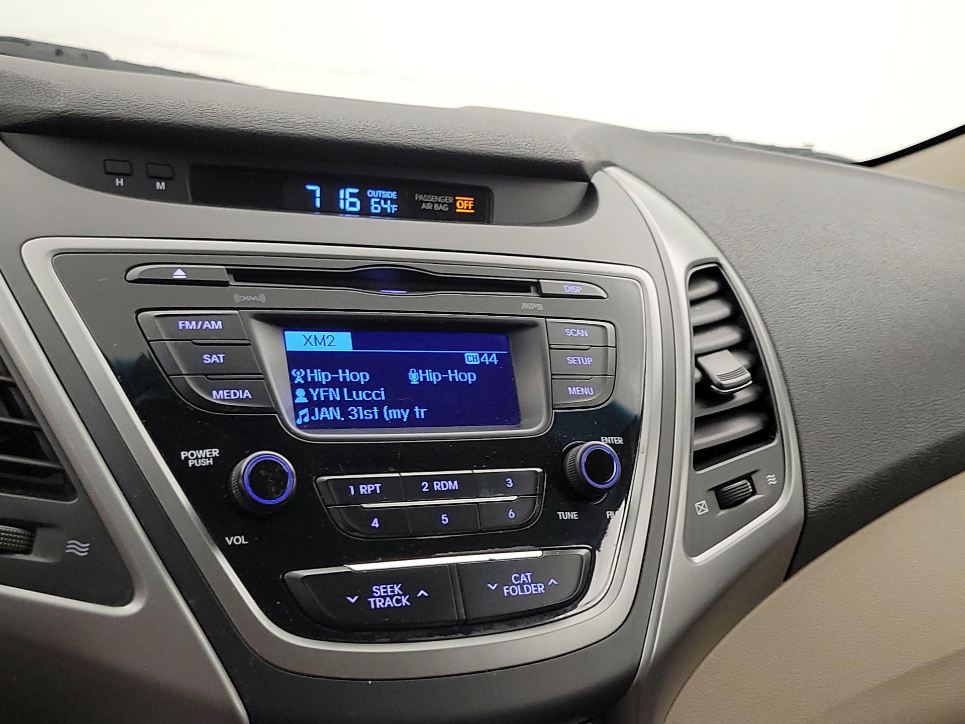 Thumbnail: 2015 Hyundai Elantra - 14
