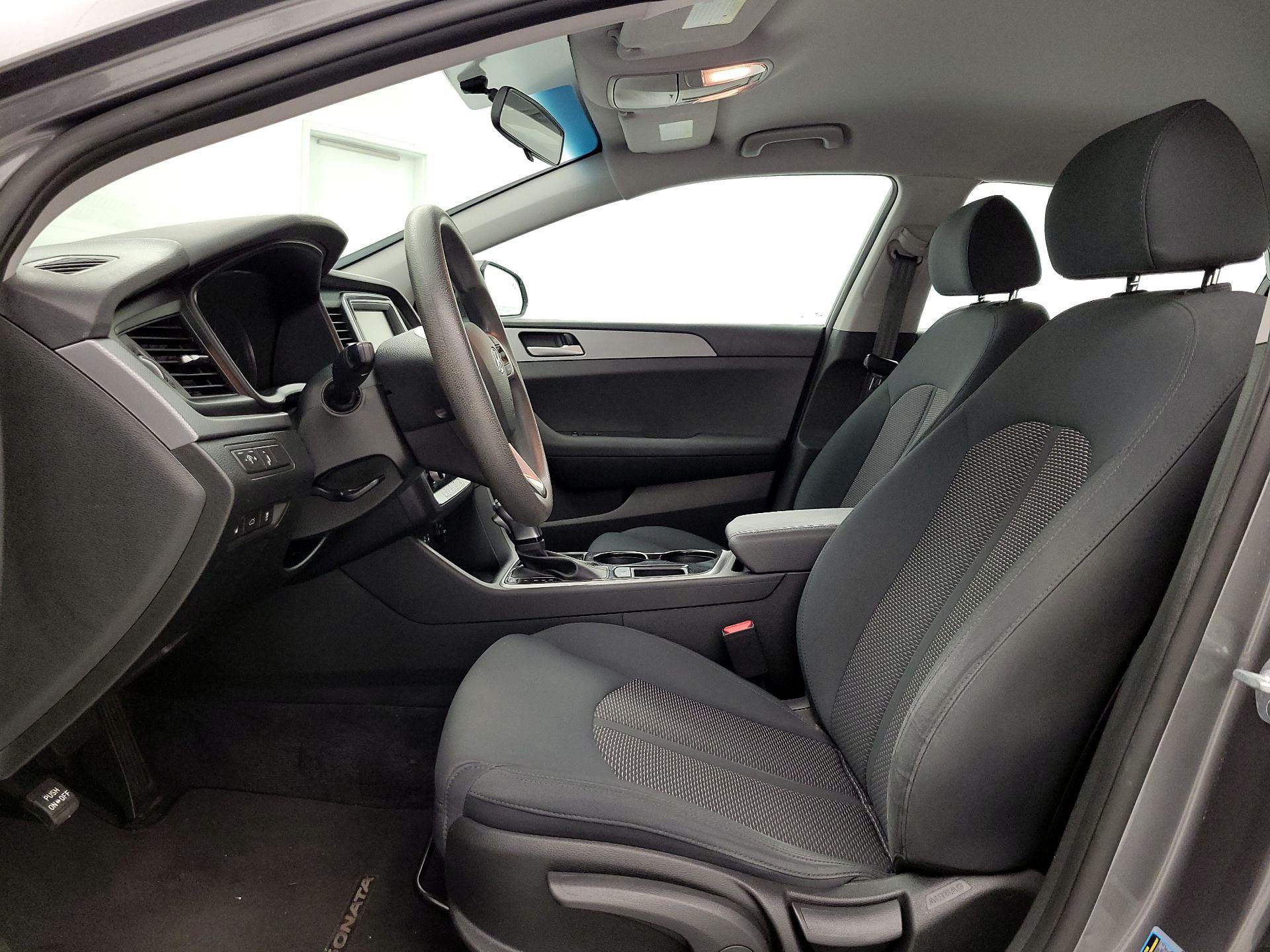 Thumbnail: 2019 Hyundai Sonata - 11