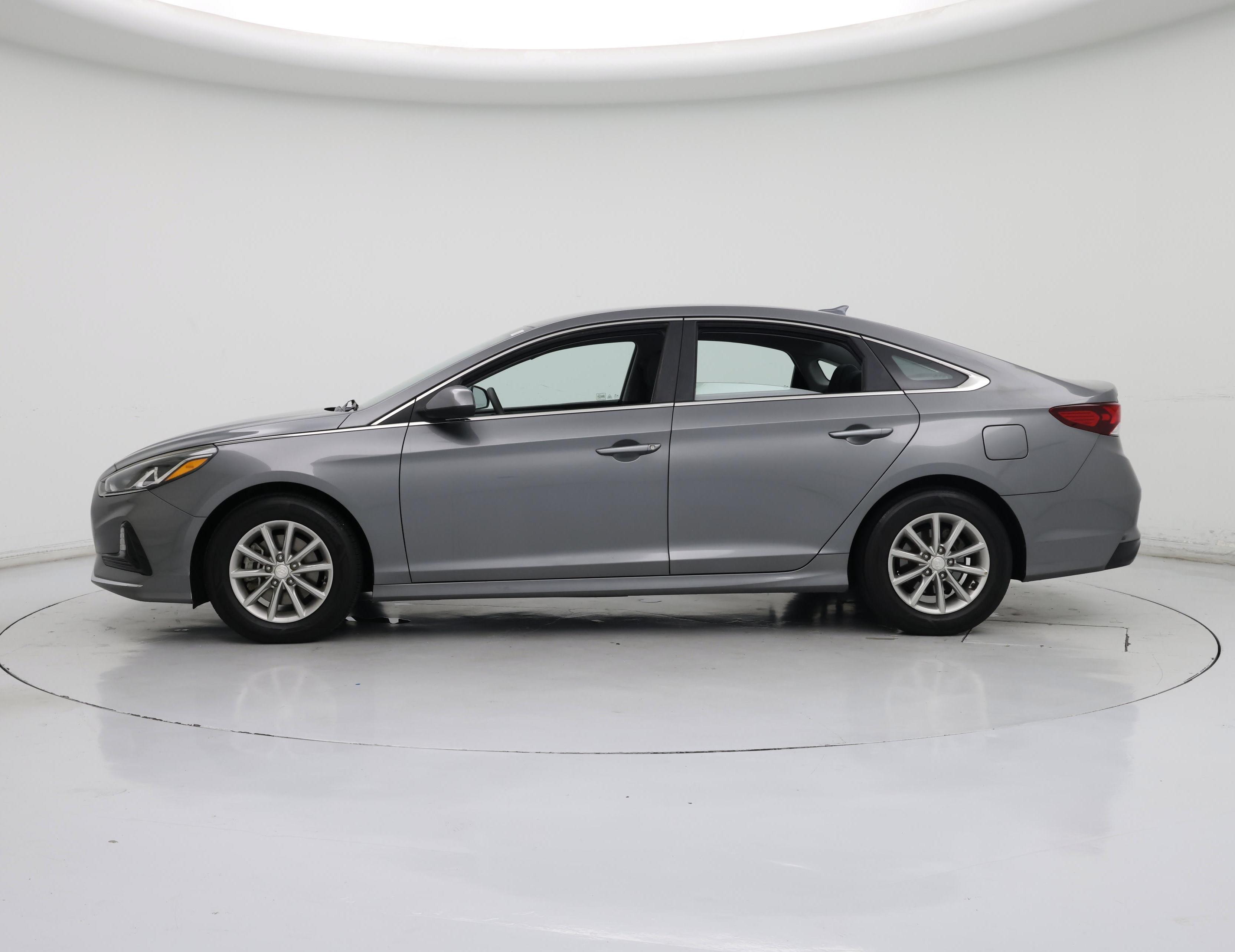 Thumbnail: 2019 Hyundai Sonata - 3