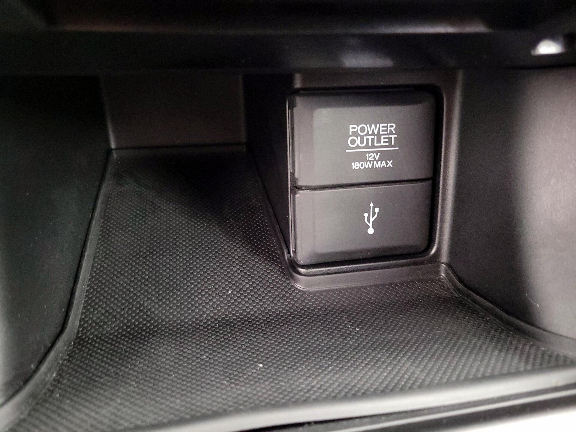 Thumbnail: 2015 Honda Accord - 18