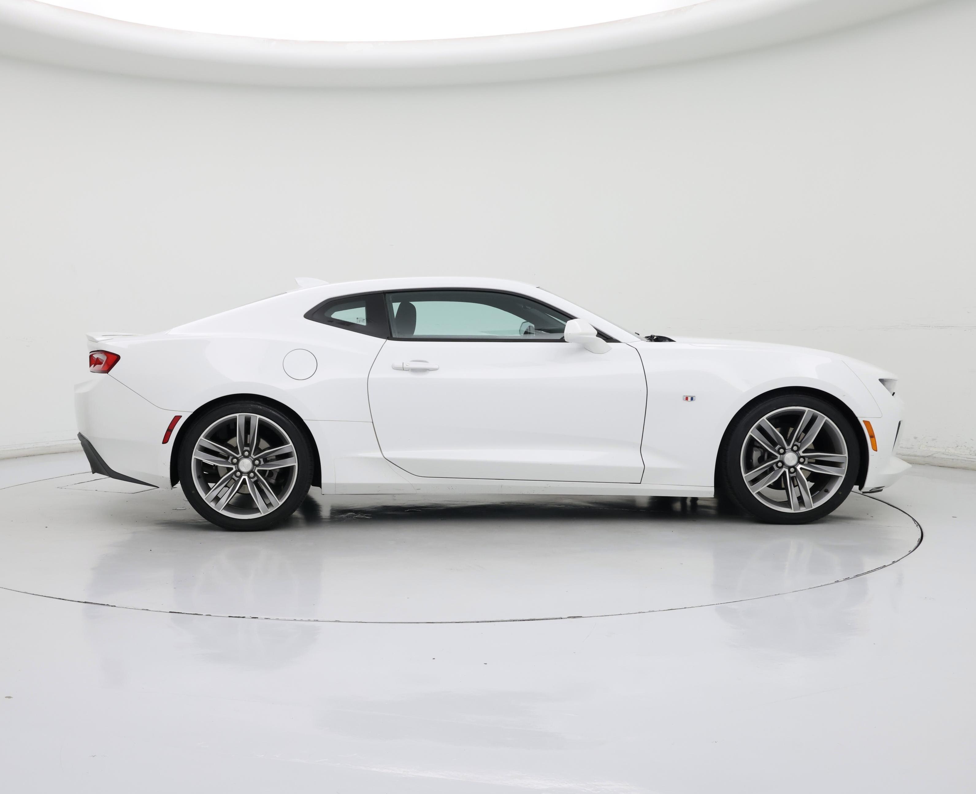 Thumbnail: 2018 Chevrolet Camaro - 7