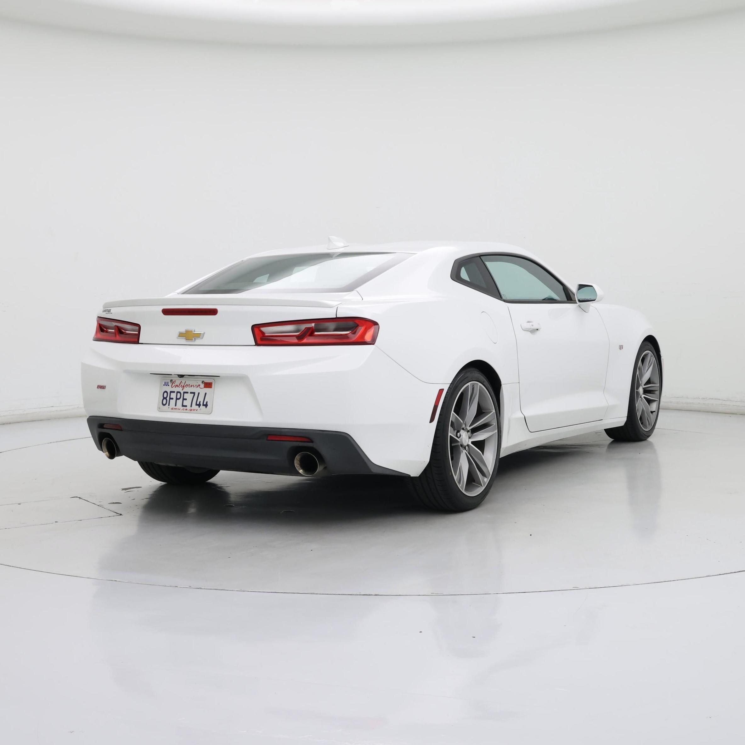 Thumbnail: 2018 Chevrolet Camaro - 8
