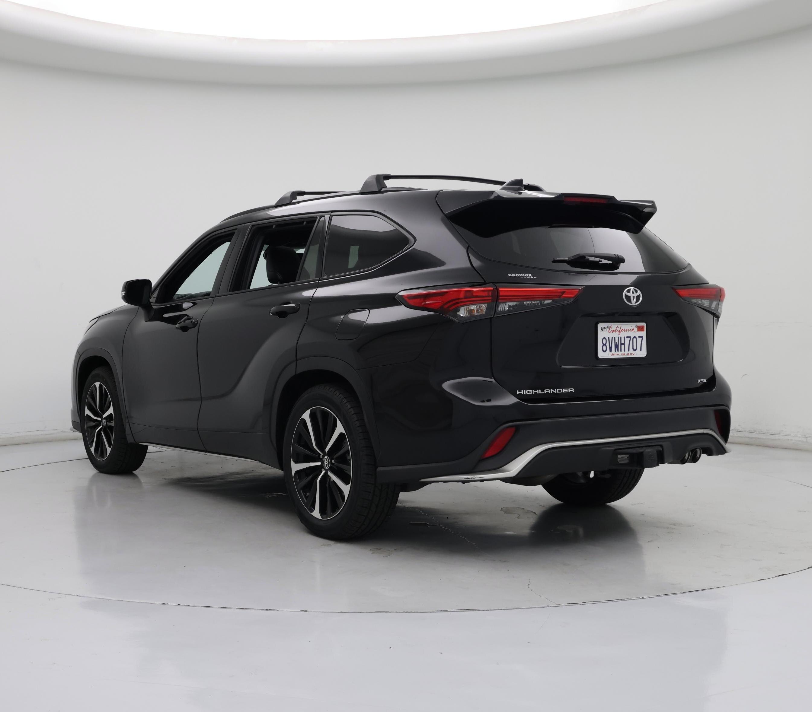 Thumbnail: 2021 Toyota Highlander - 2