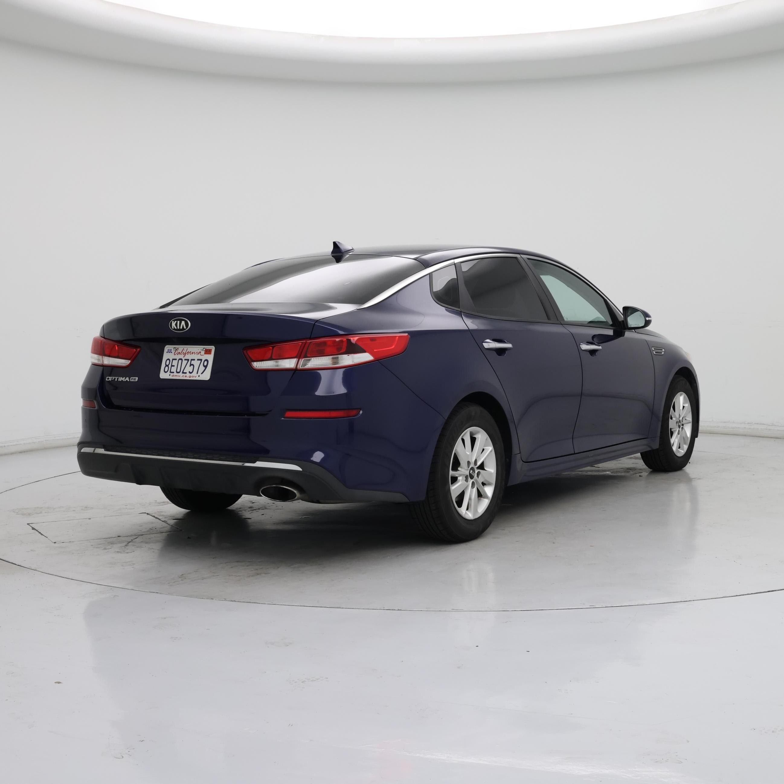 Thumbnail: 2019 Kia Optima - 8