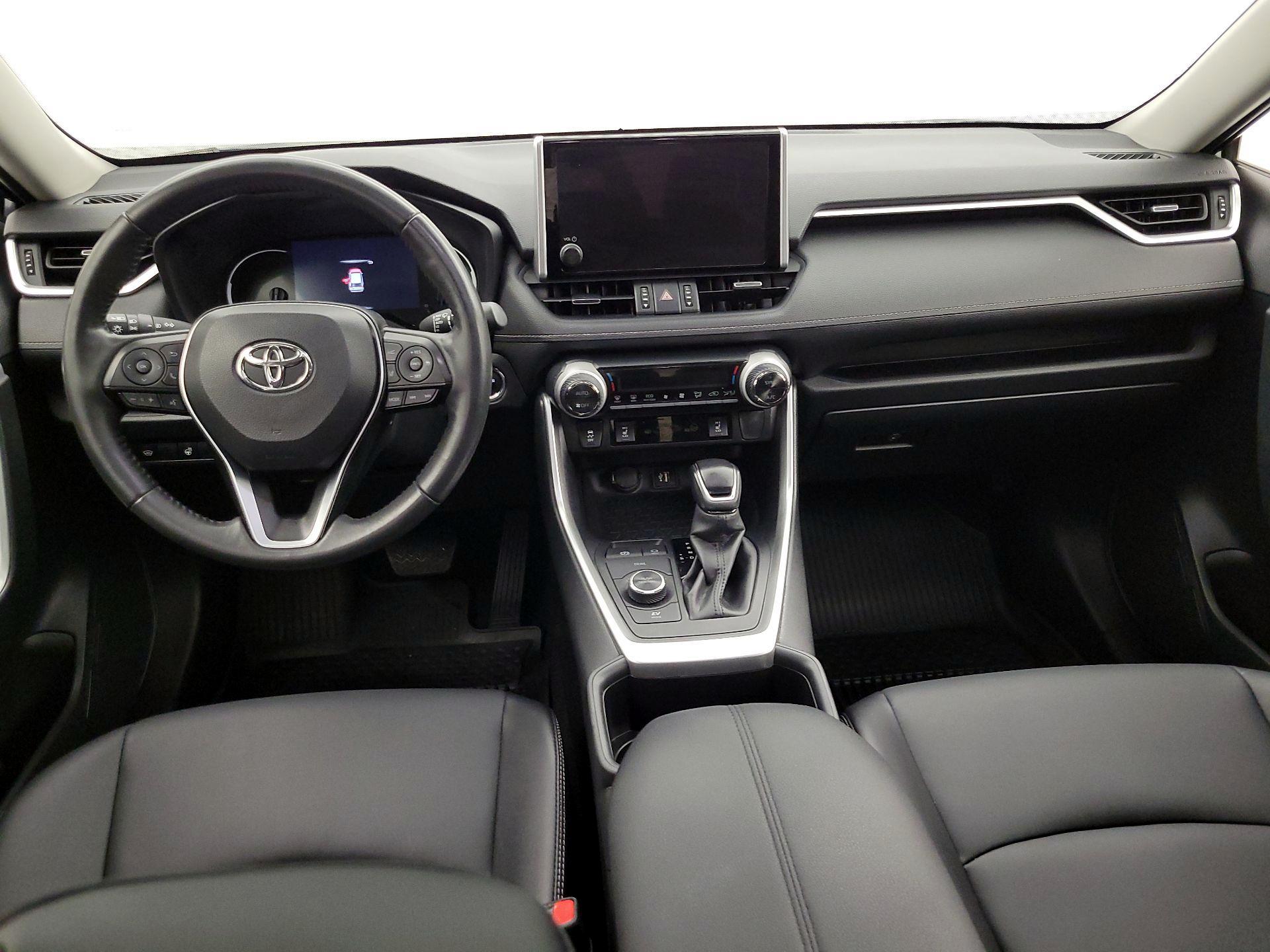 Thumbnail: 2024 Toyota RAV4 - 9
