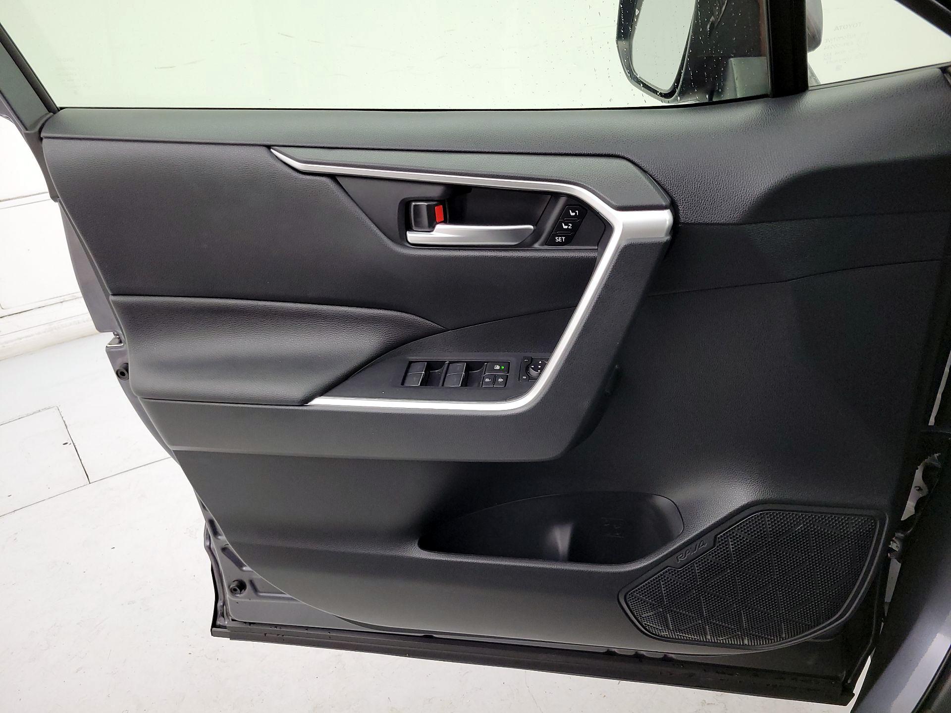 Thumbnail: 2024 Toyota RAV4 - 12