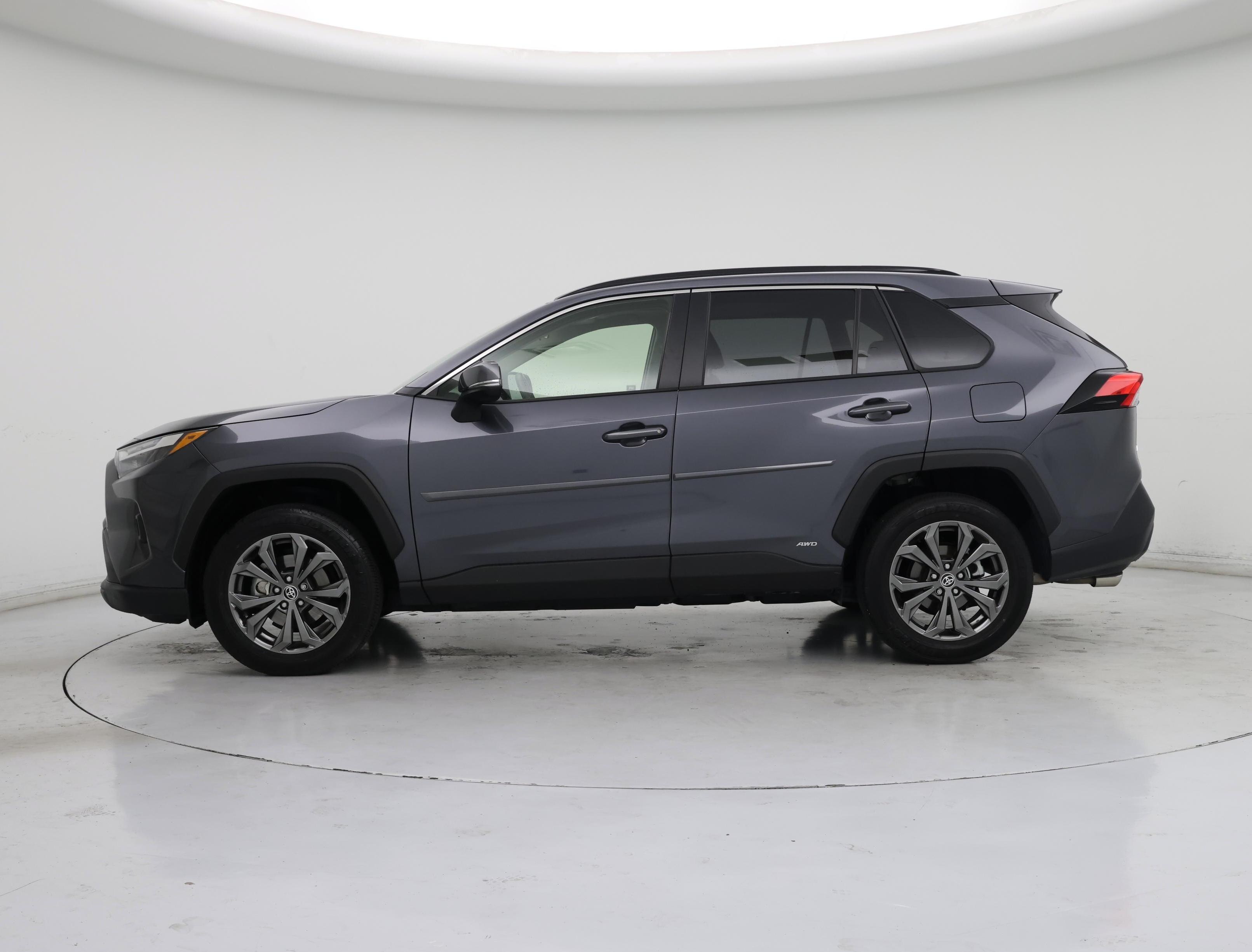 Thumbnail: 2024 Toyota RAV4 - 3