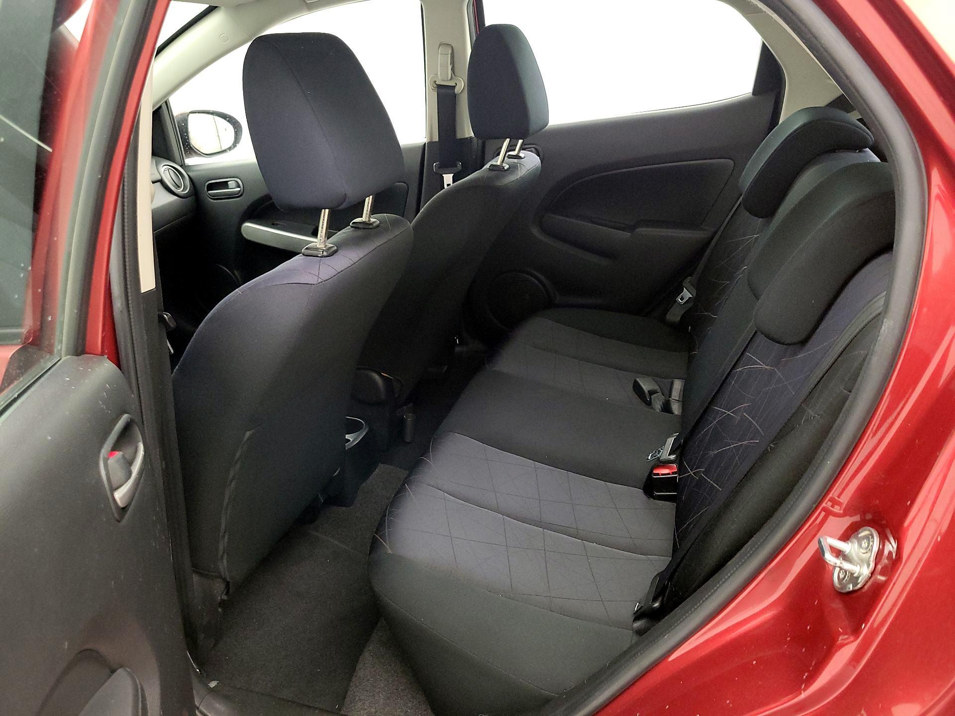 Thumbnail: 2014 Mazda Mazda2 - 18