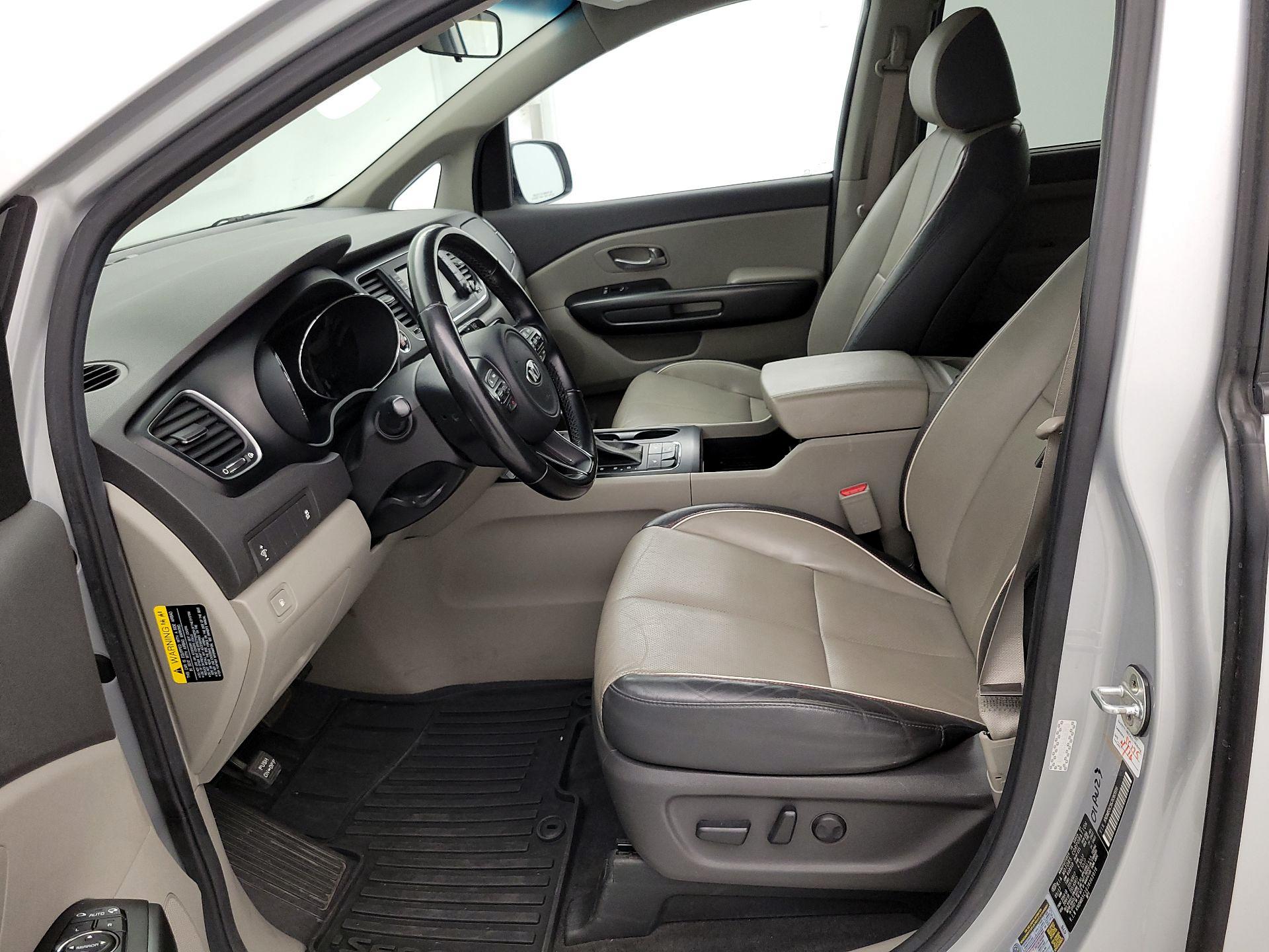 Thumbnail: 2018 Kia Sedona - 11