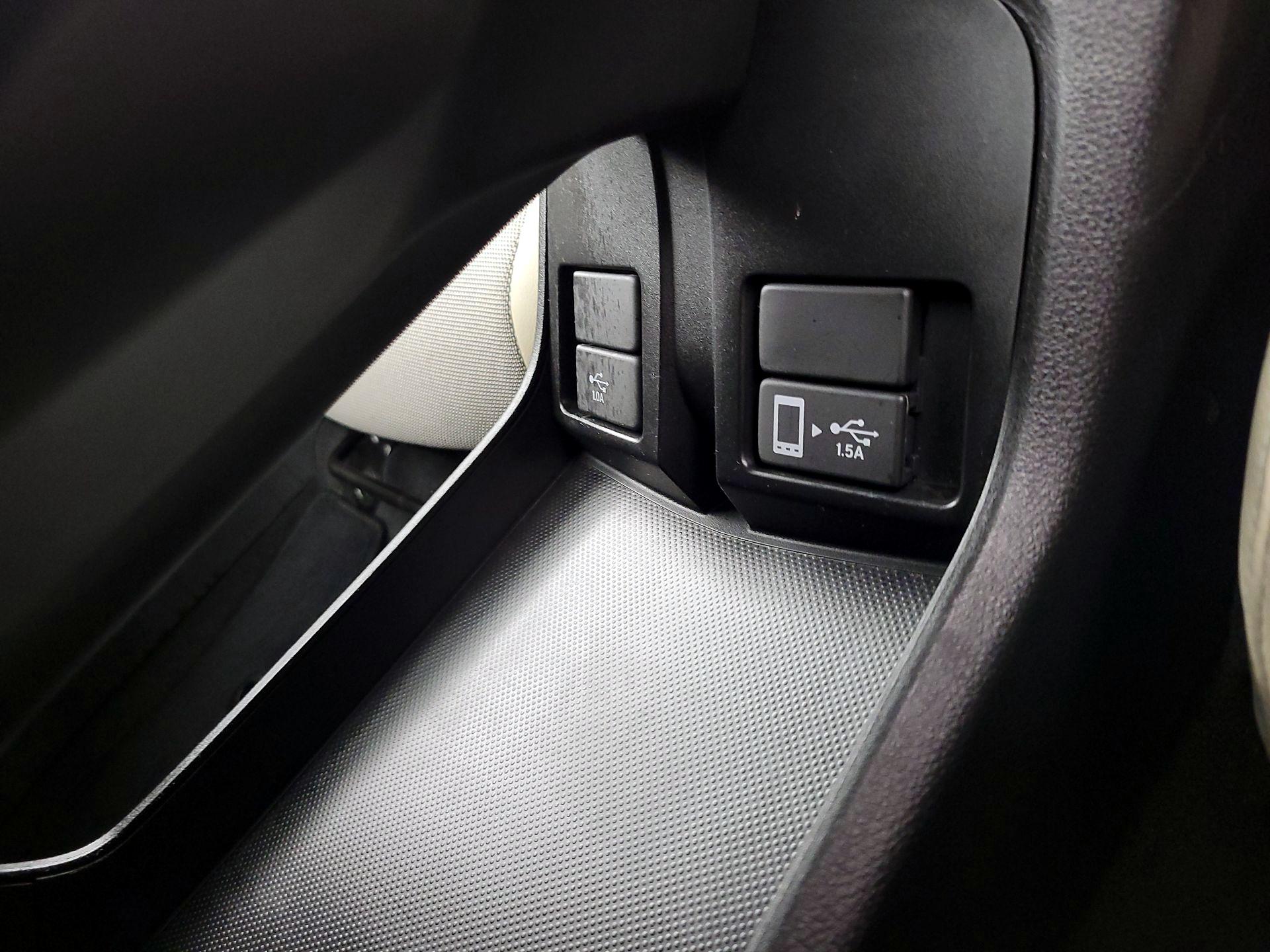 Thumbnail: 2018 Honda Clarity - 18