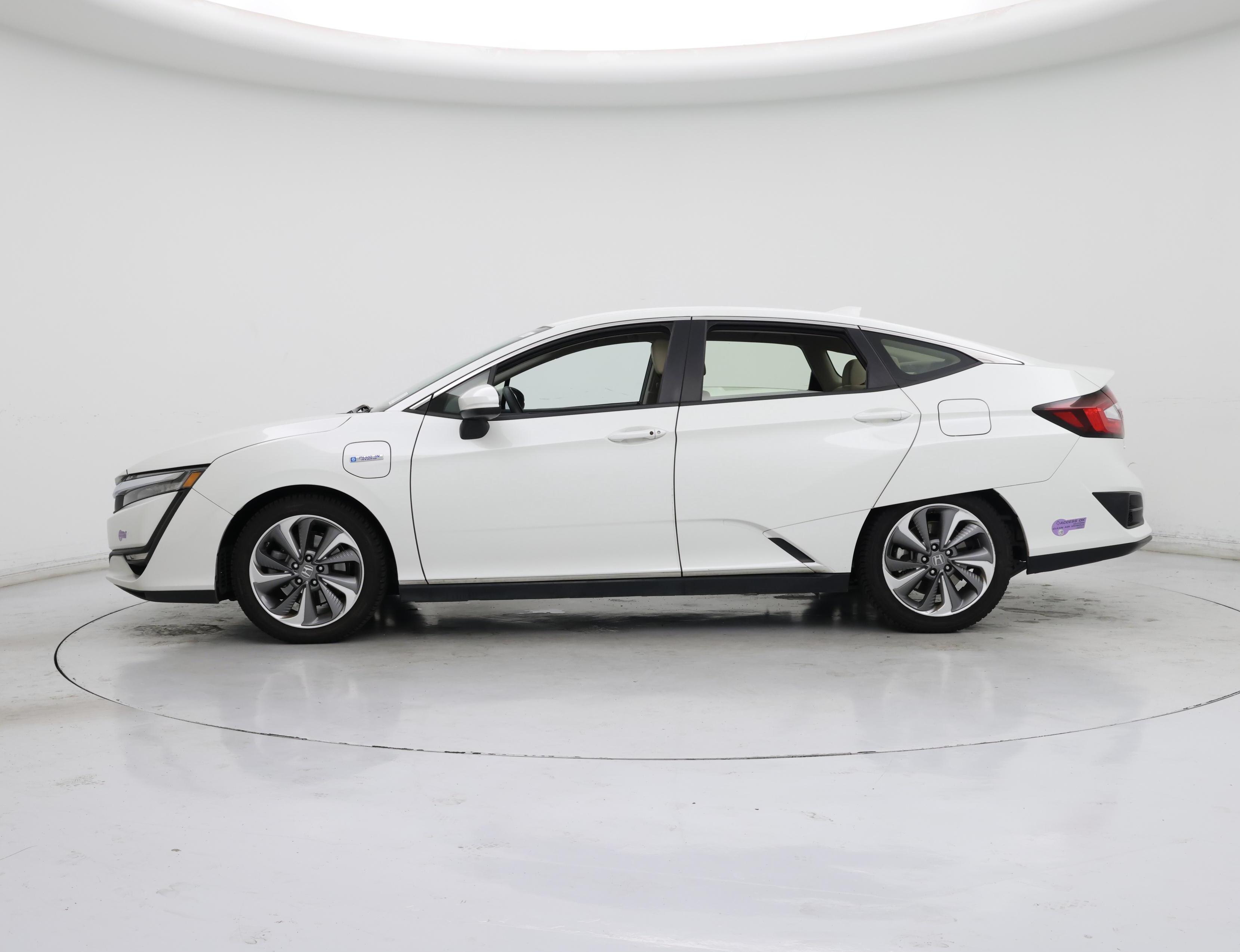 Thumbnail: 2018 Honda Clarity - 3