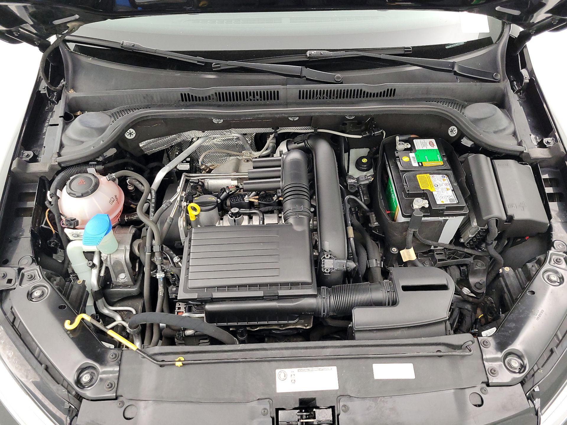 Thumbnail: 2018 Volkswagen Jetta - 20