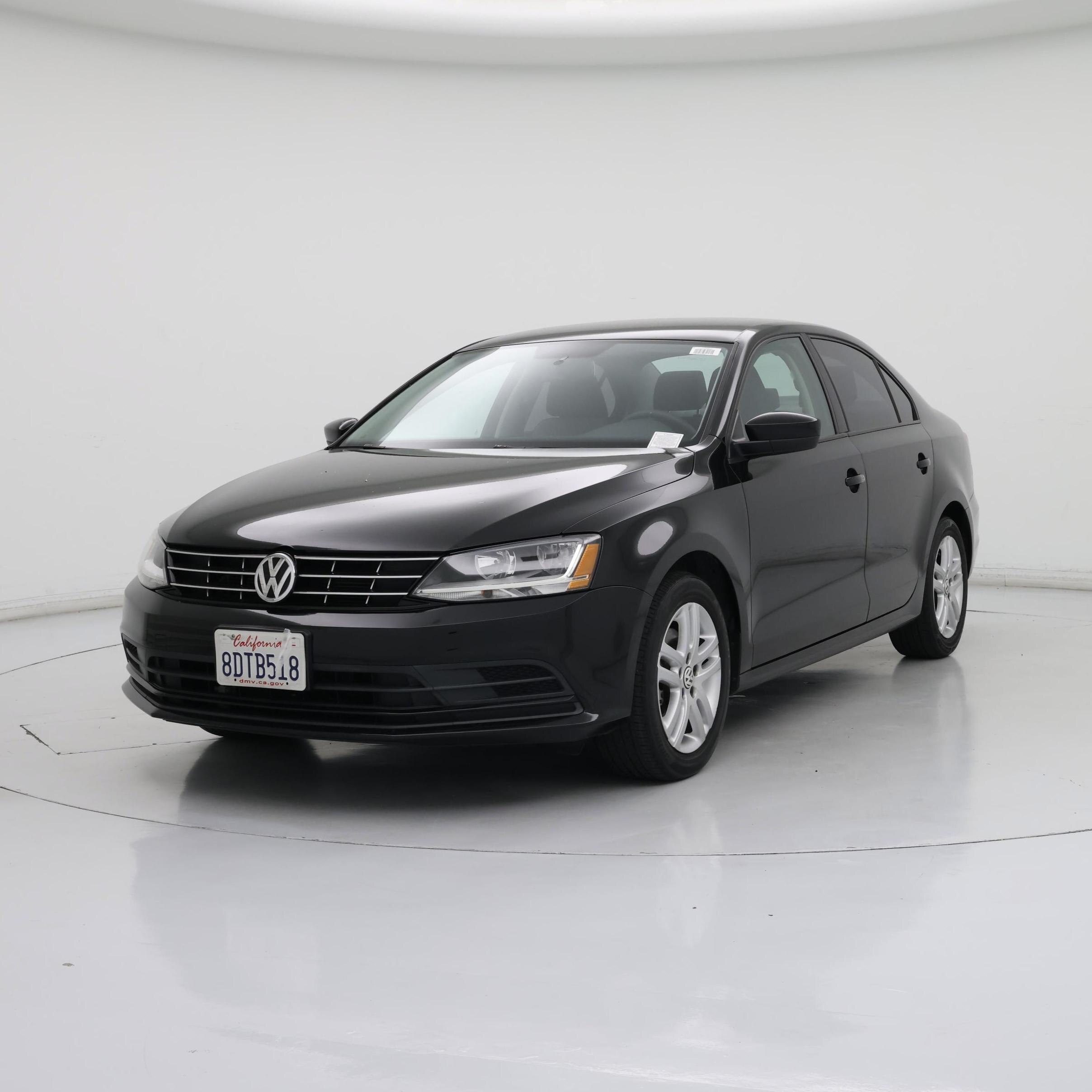 Thumbnail: 2018 Volkswagen Jetta - 4
