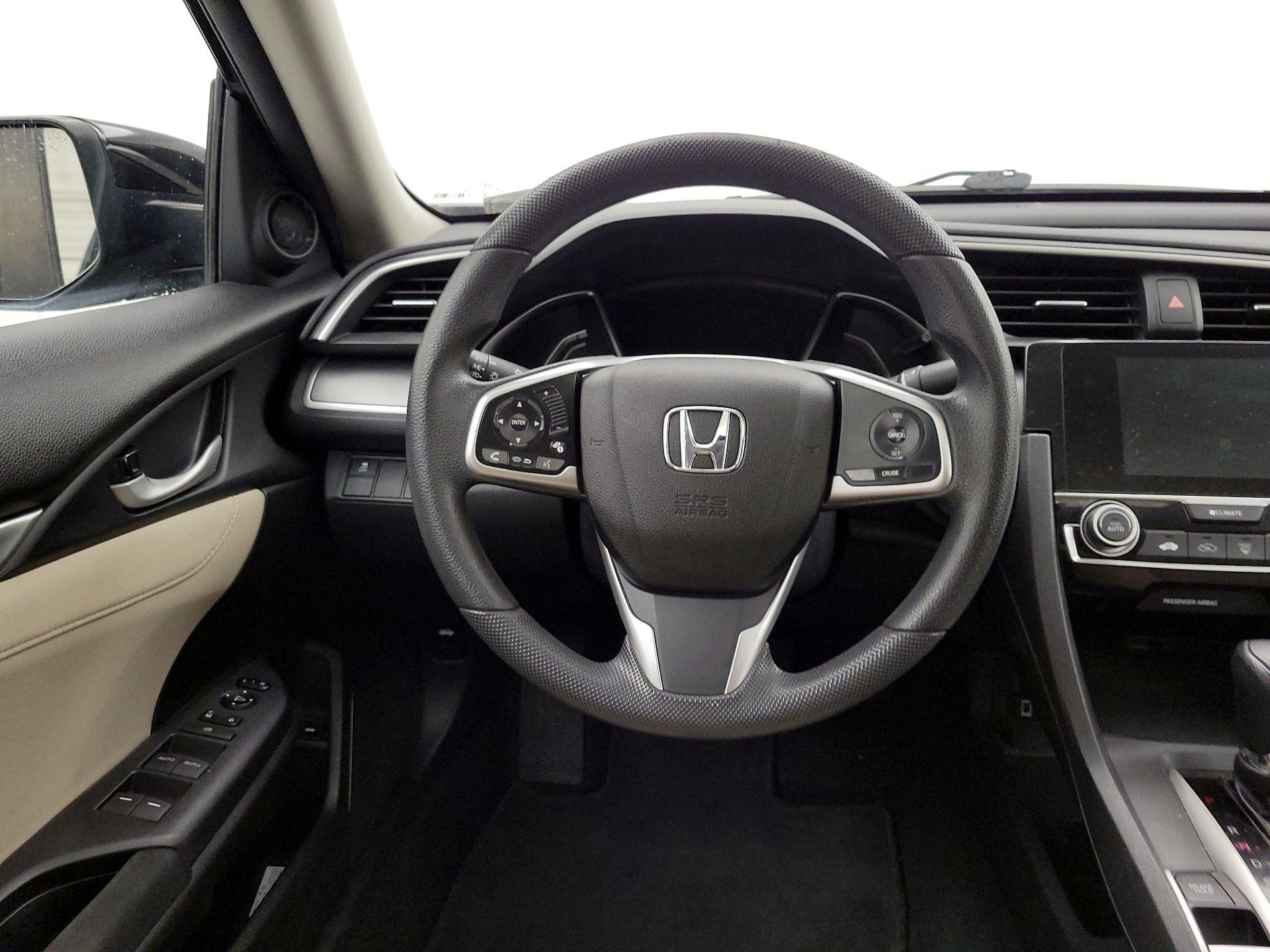 Thumbnail: 2017 Honda Civic - 10
