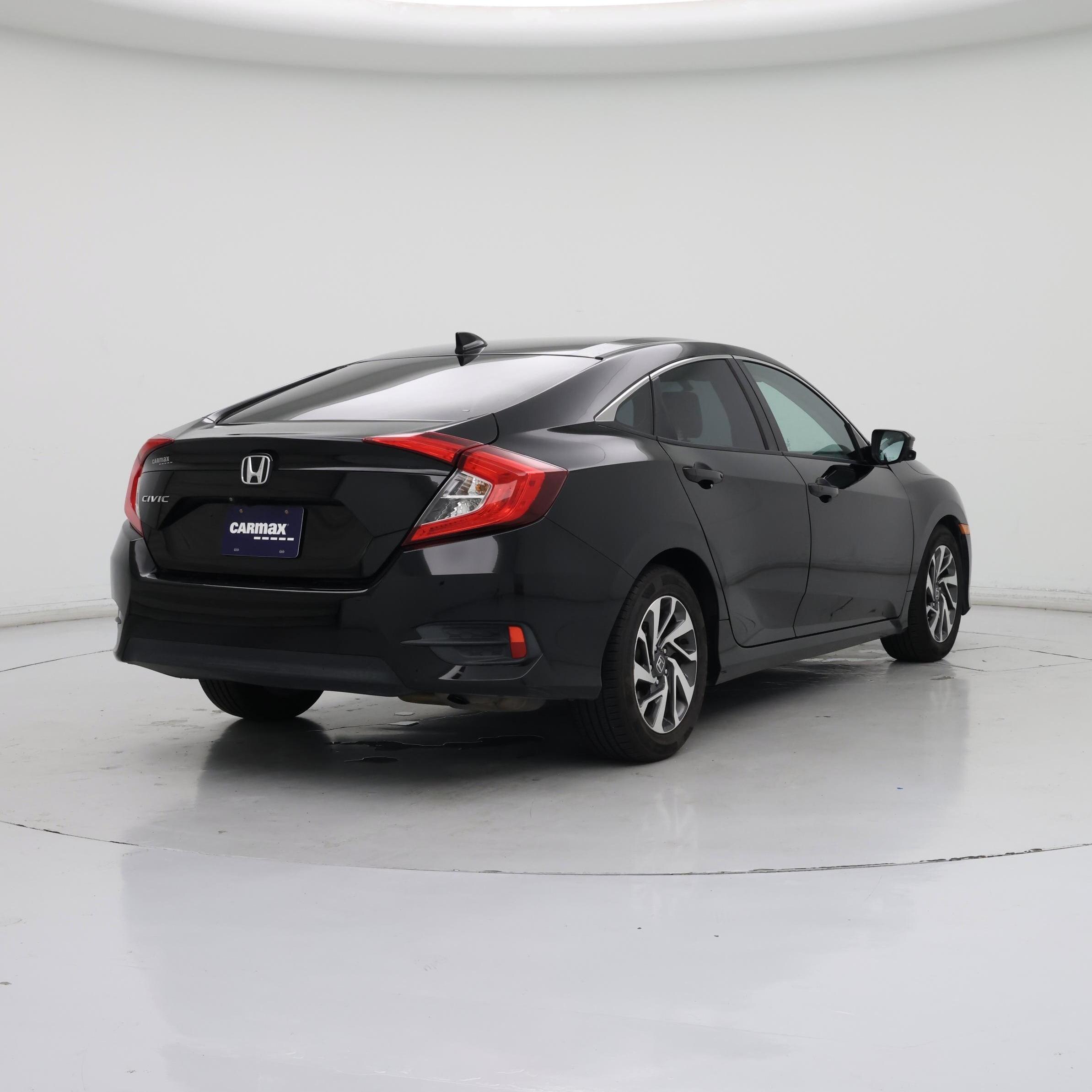 Thumbnail: 2017 Honda Civic - 8