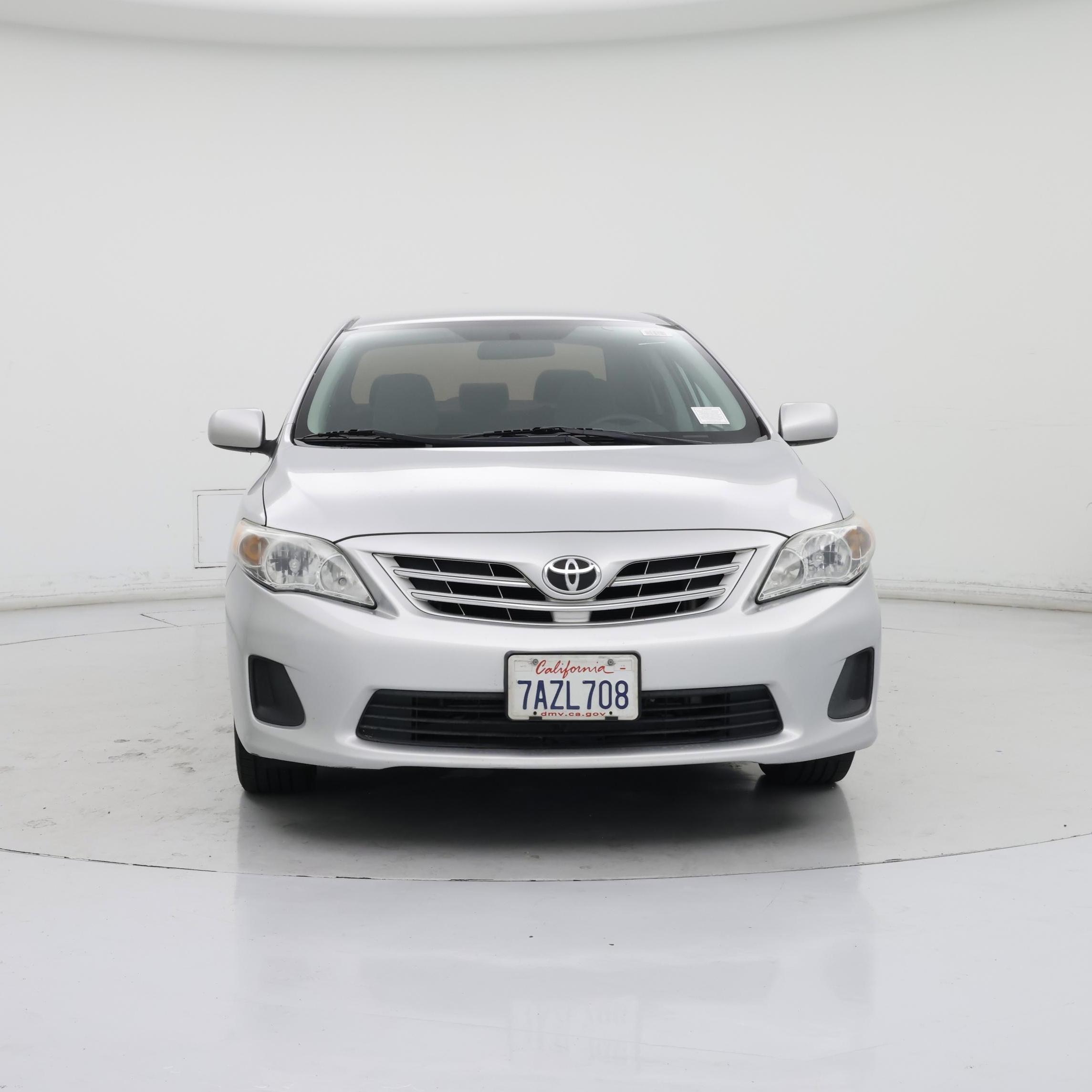 Thumbnail: 2013 Toyota Corolla - 5