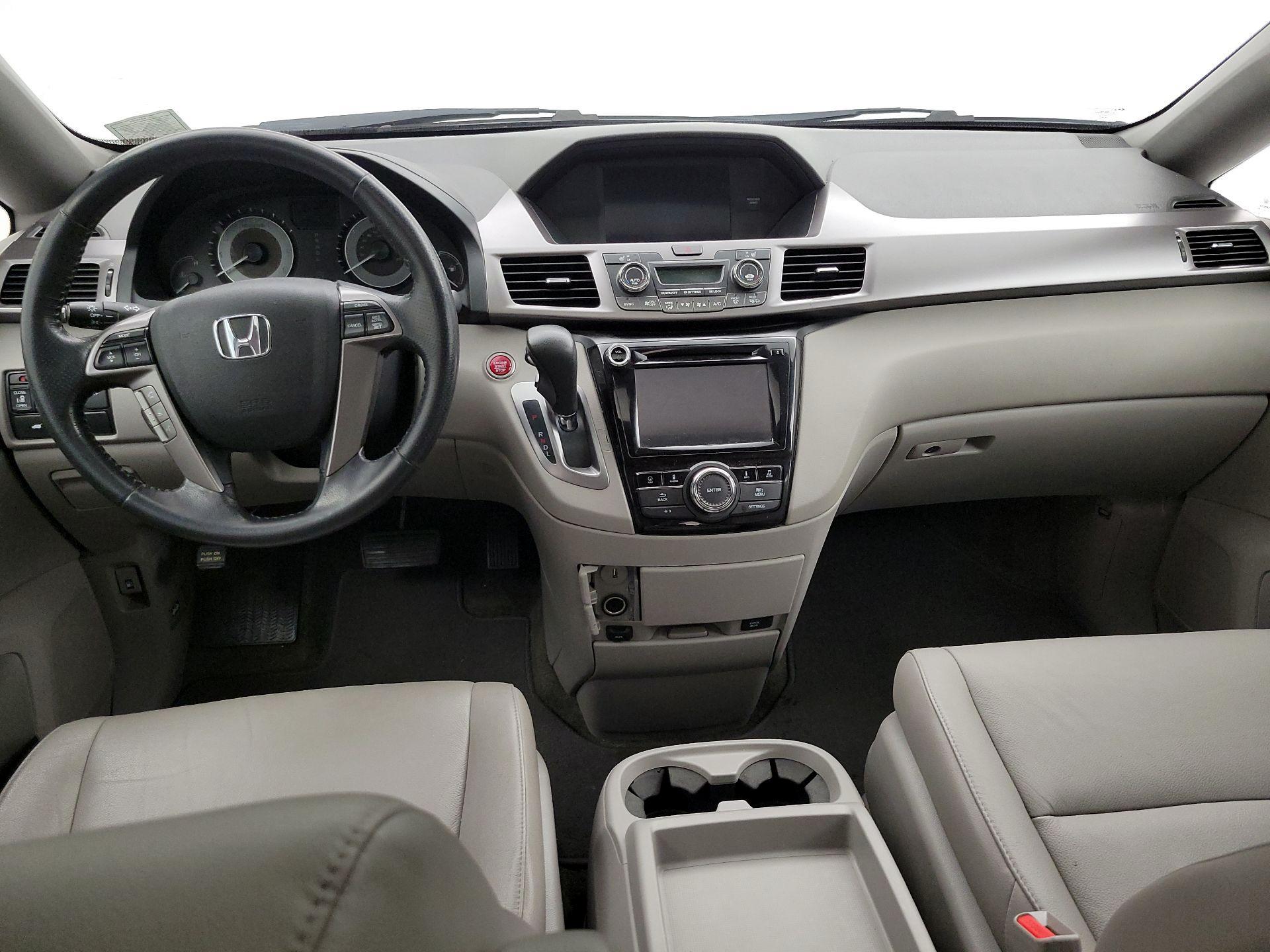 Thumbnail: 2016 Honda Odyssey - 9
