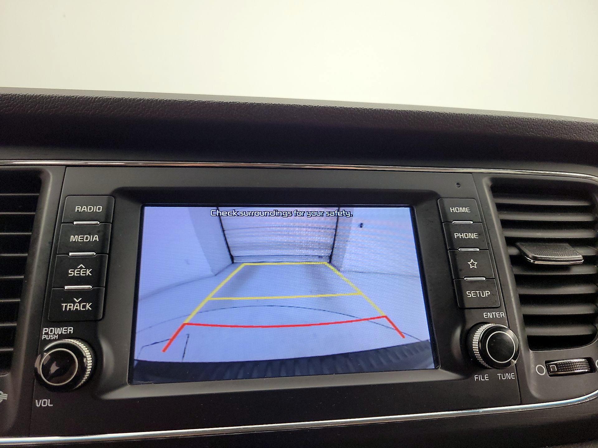 Thumbnail: 2019 Kia Sedona - 14