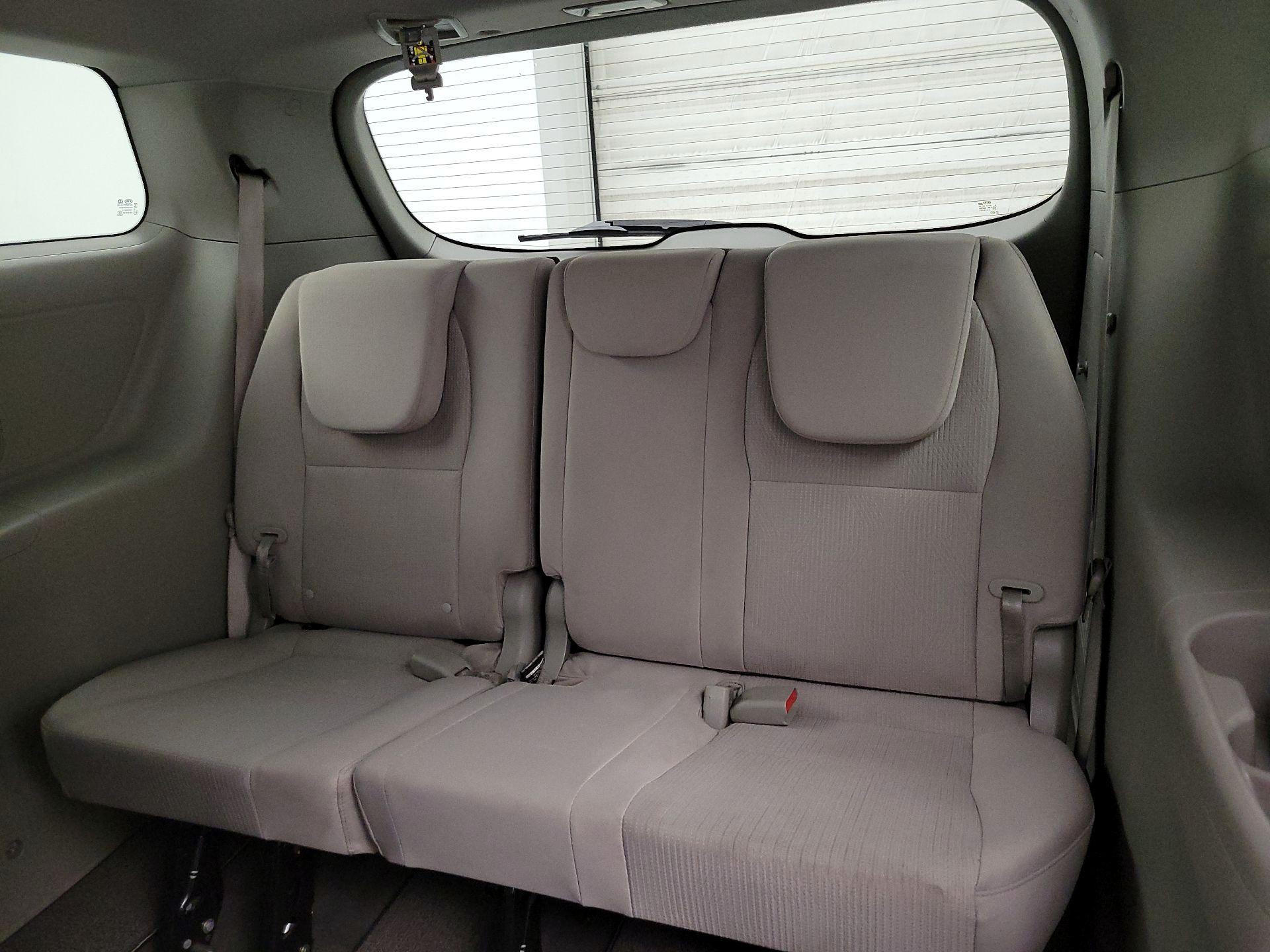 Thumbnail: 2019 Kia Sedona - 20