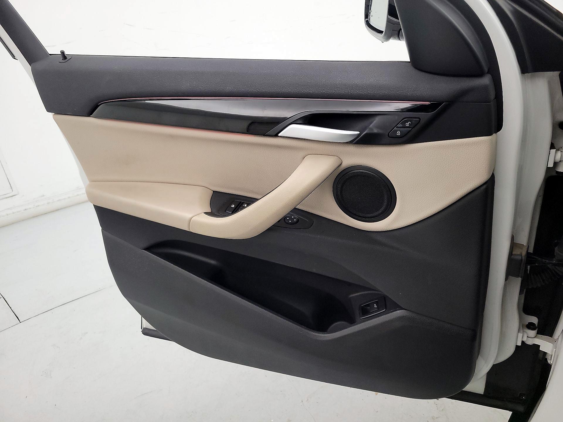 Thumbnail: 2019 BMW X2 - 12