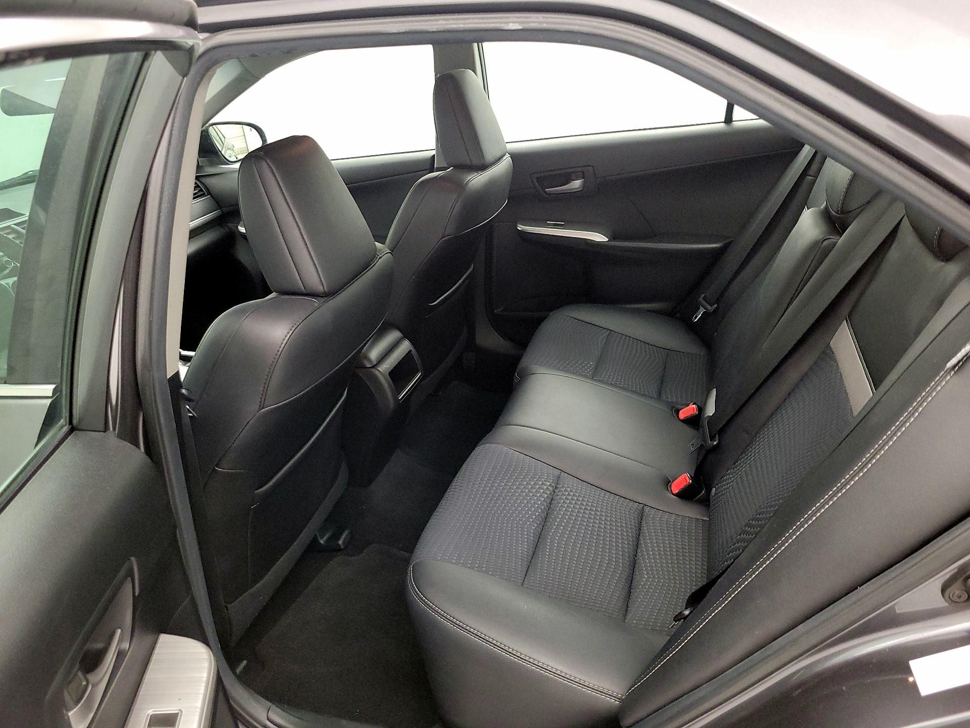 Thumbnail: 2014 Toyota Camry - 19