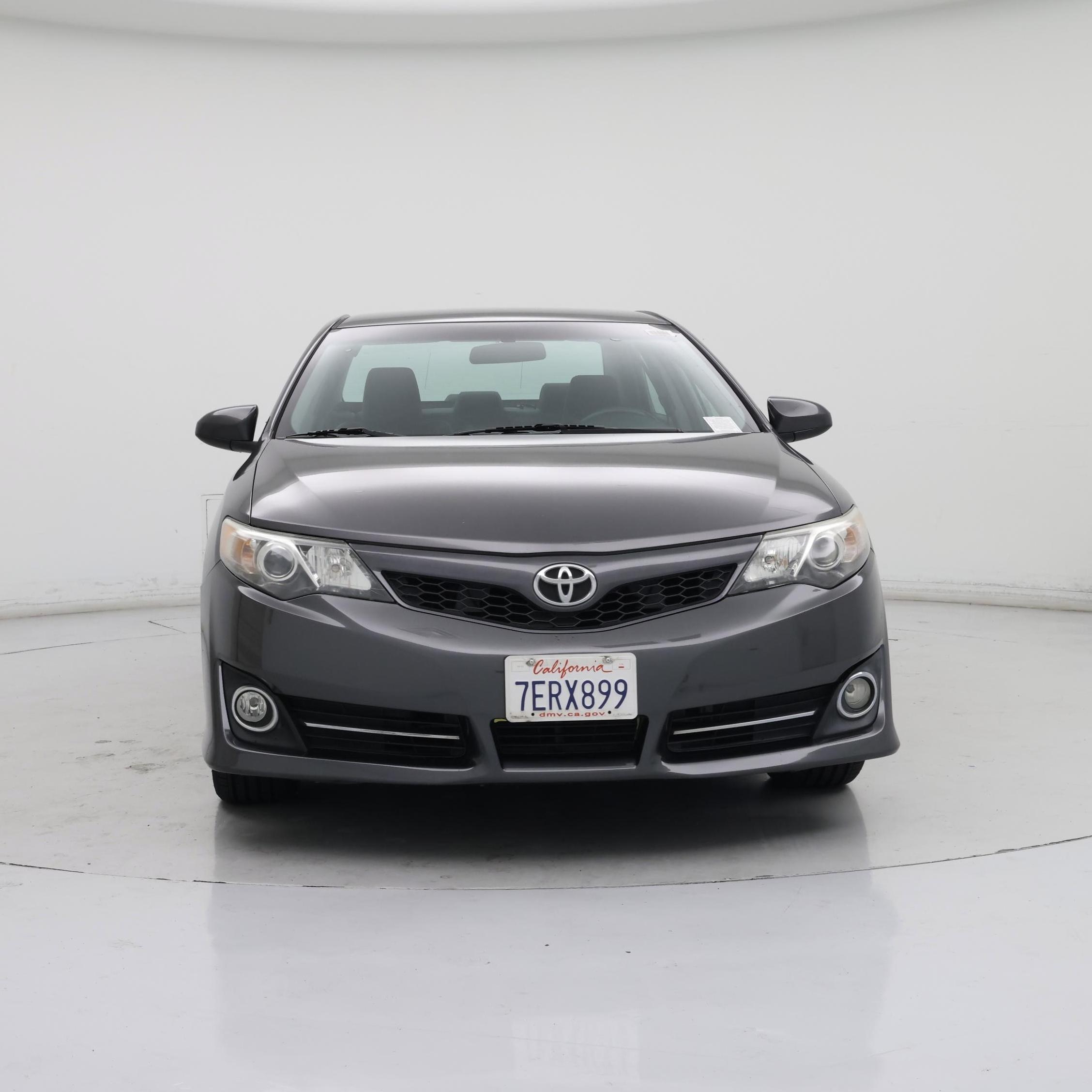 Thumbnail: 2014 Toyota Camry - 5