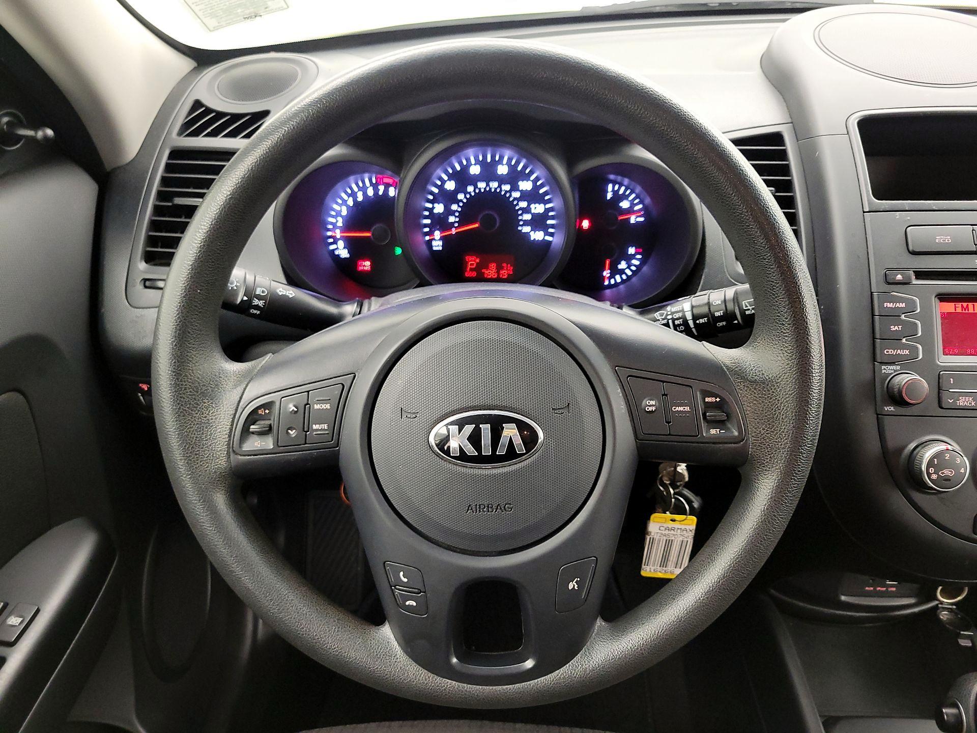 Thumbnail: 2013 Kia Soul - 10