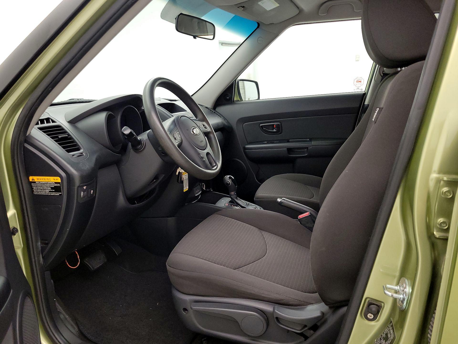 Thumbnail: 2013 Kia Soul - 11