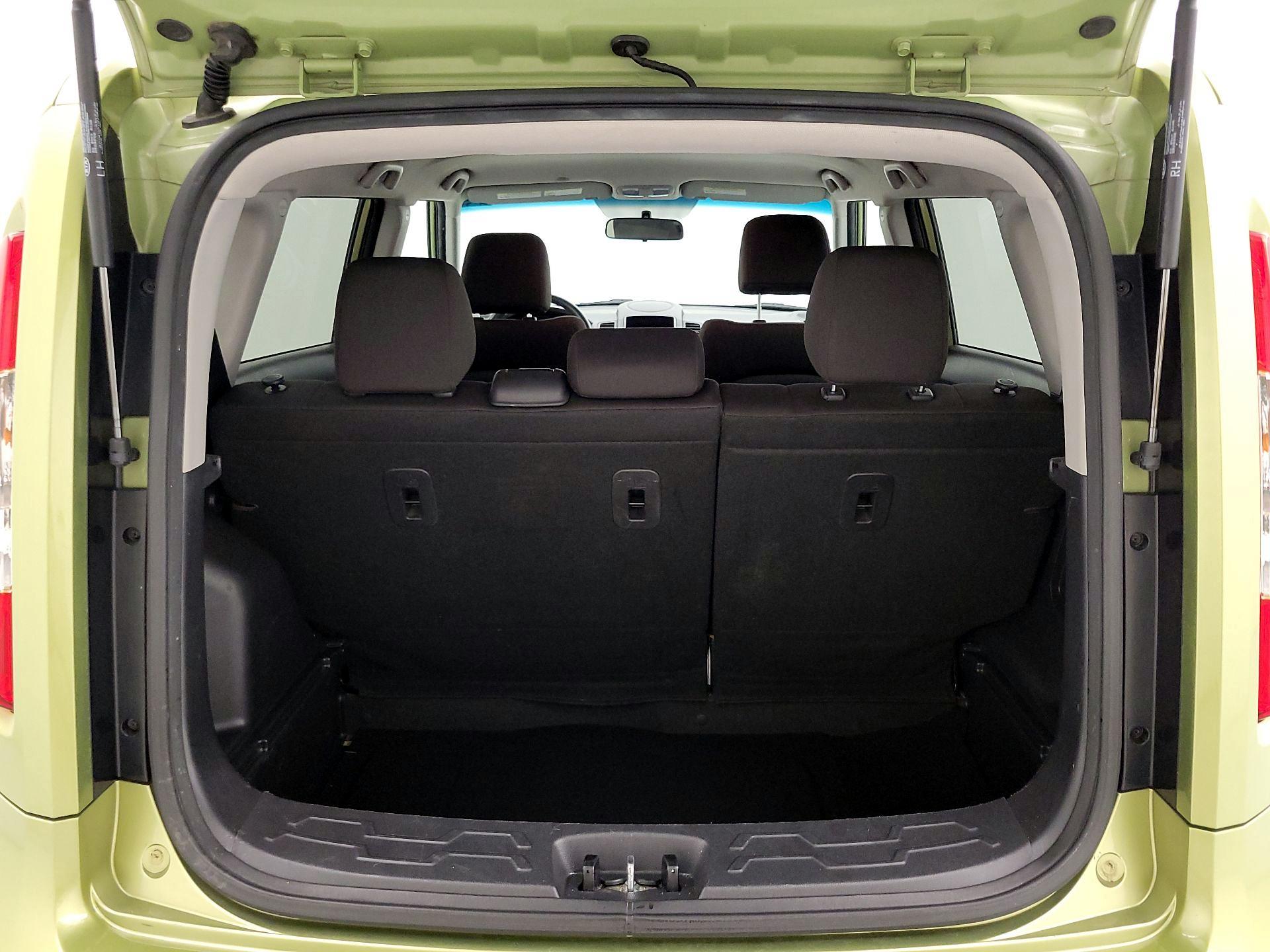 Thumbnail: 2013 Kia Soul - 19