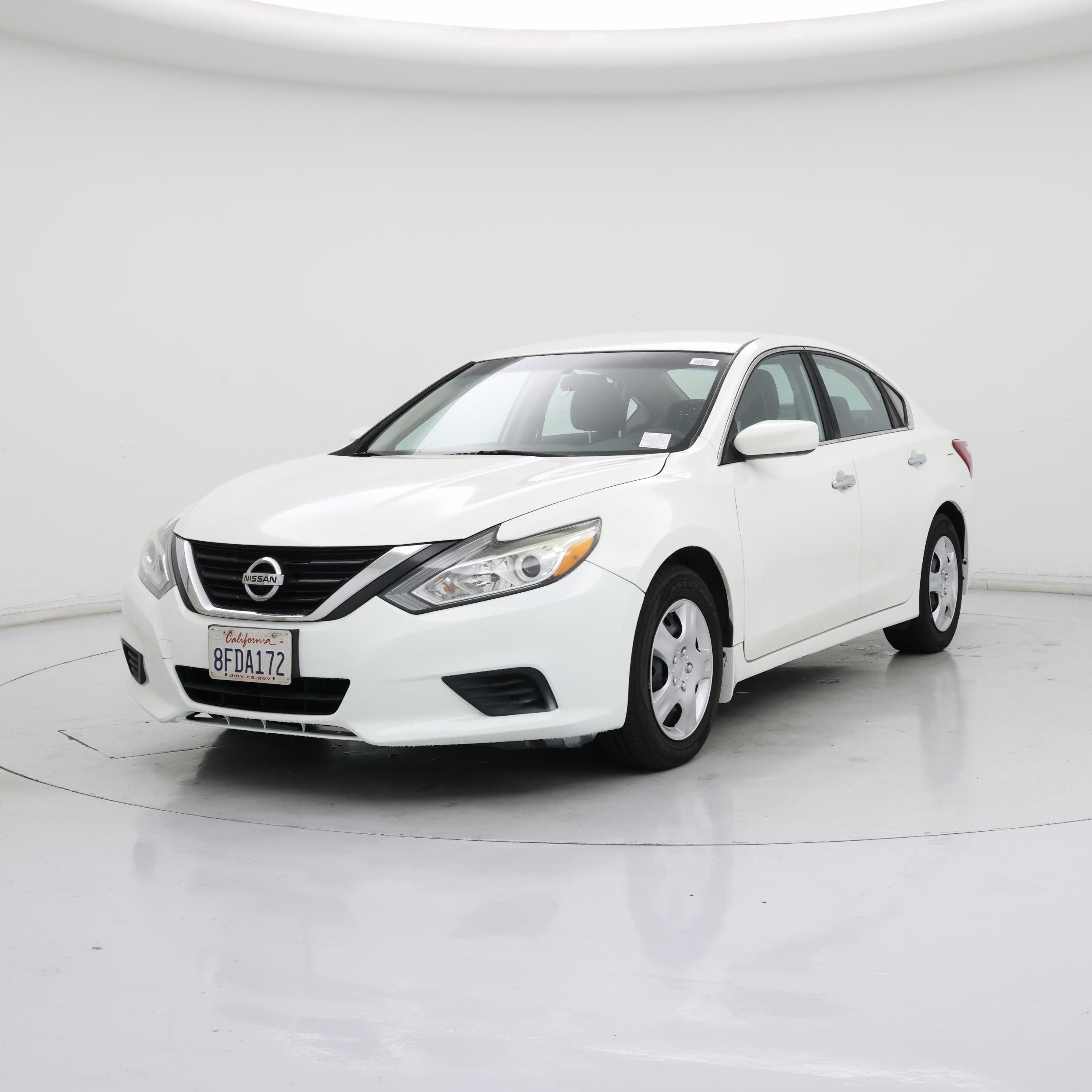 Thumbnail: 2018 Nissan Altima - 4