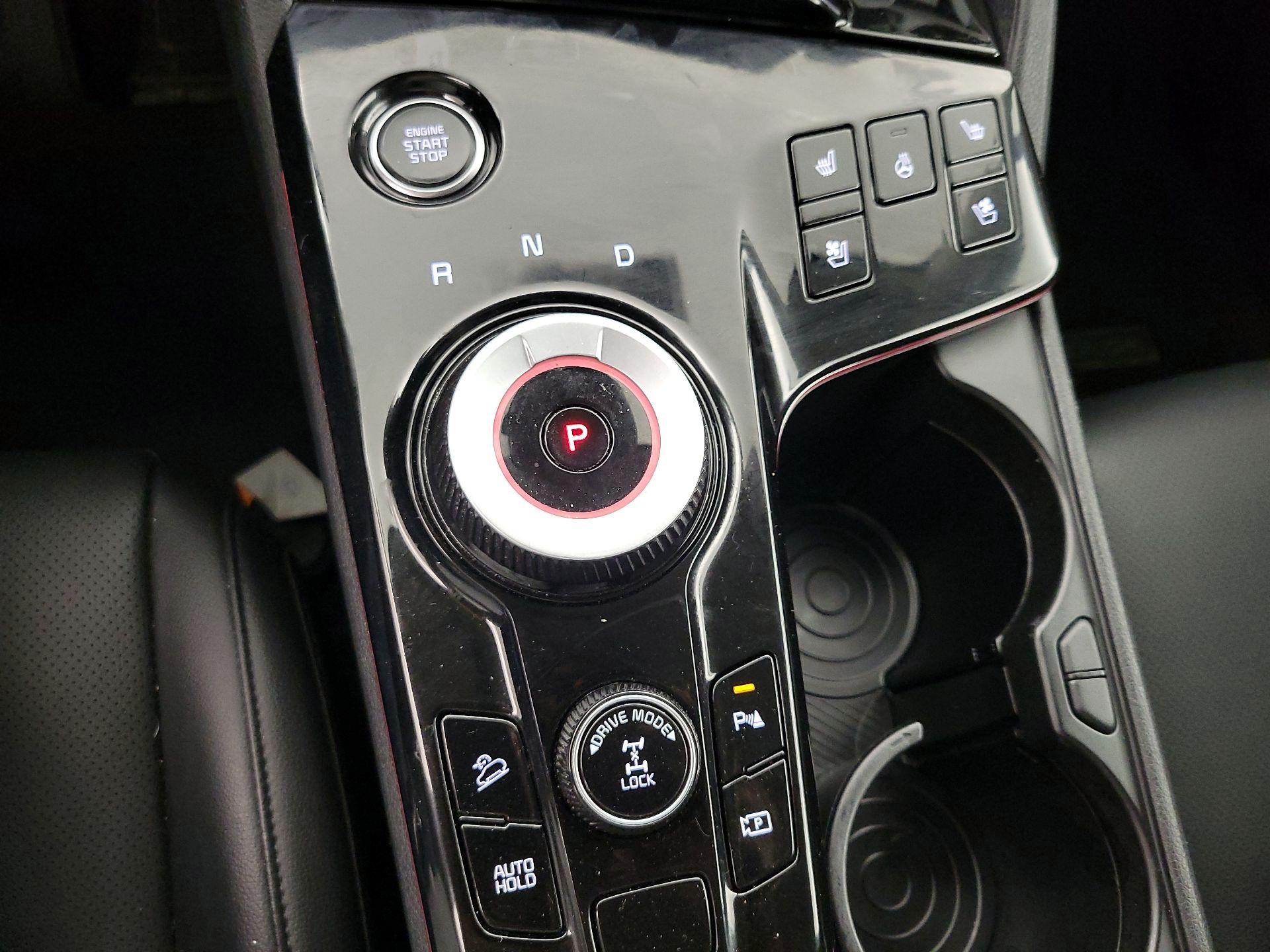 Thumbnail: 2023 Kia Sportage - 18